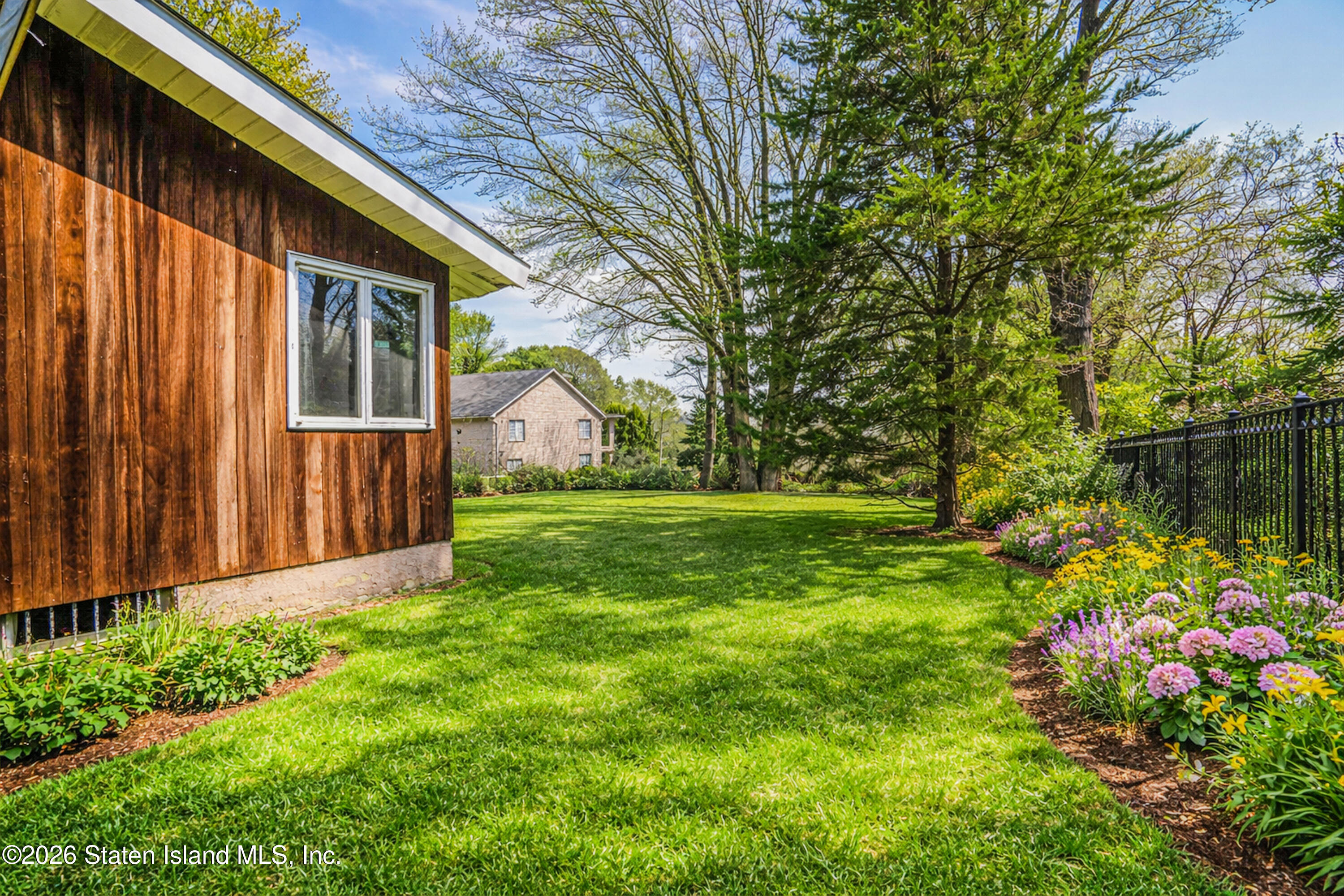 18 Emerson Avenue, Staten Island, NY, 10301 image 17