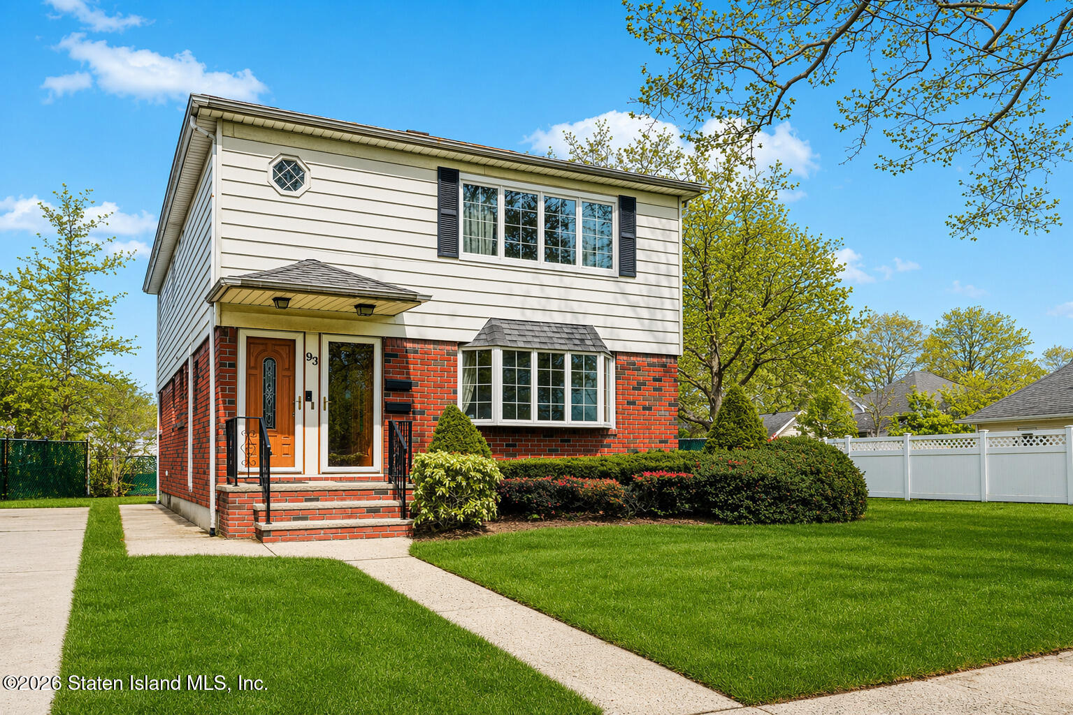 93 Reno Avenue Image 2