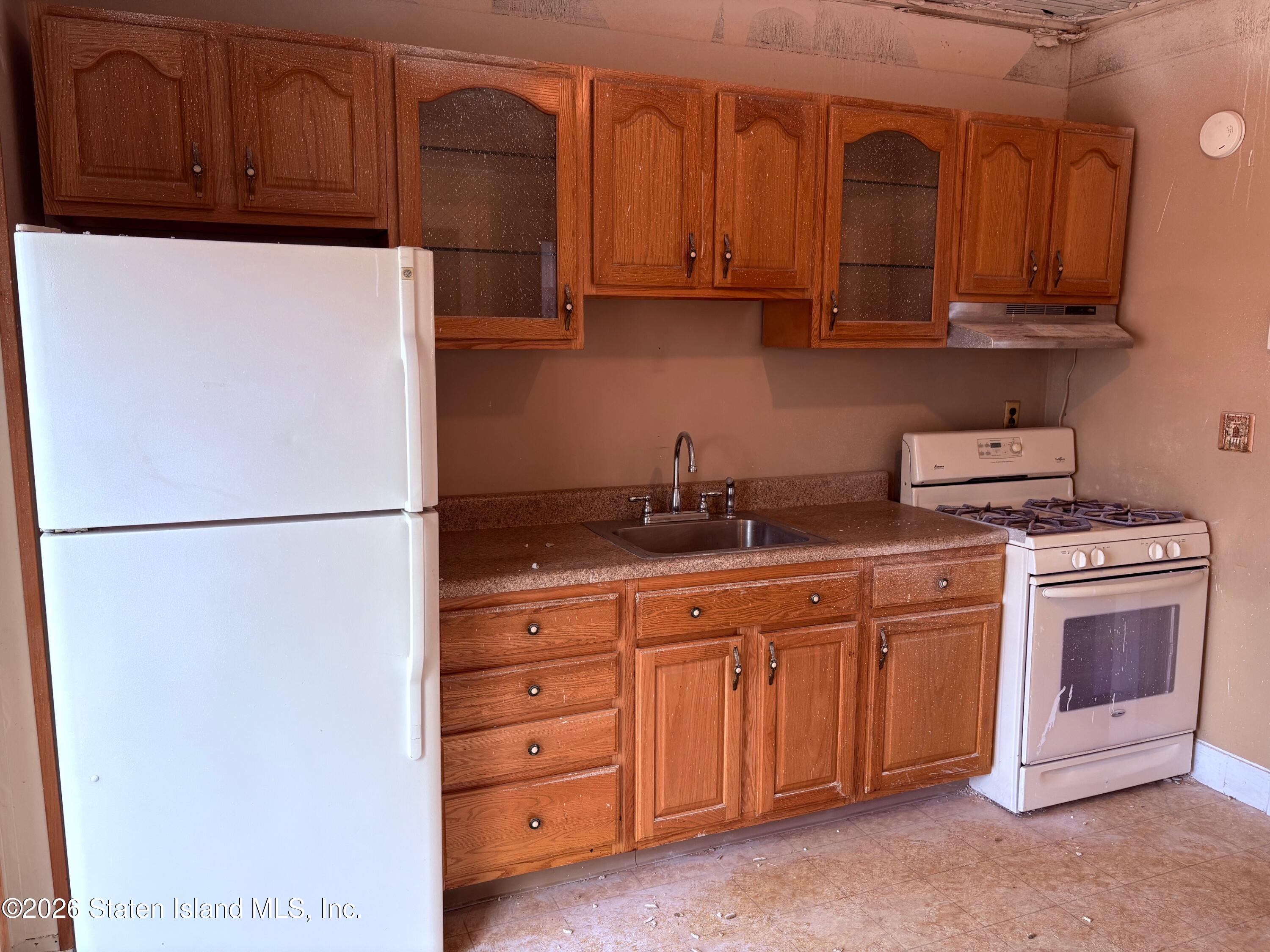 64 Watchogue Road, Staten Island, NY, 10314 image 7