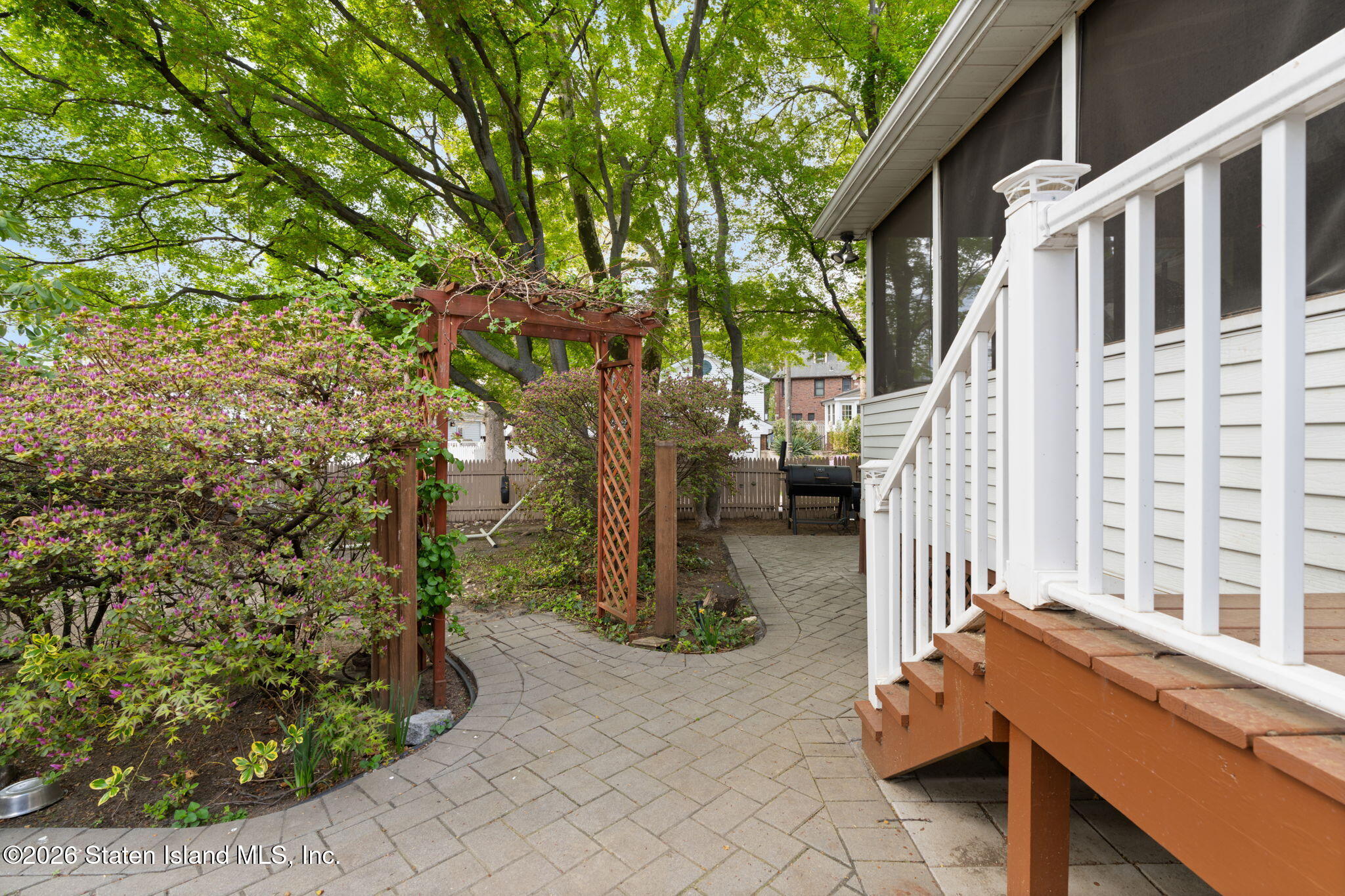 94 Hart Boulevard, Staten Island, NY, 10301 image 49