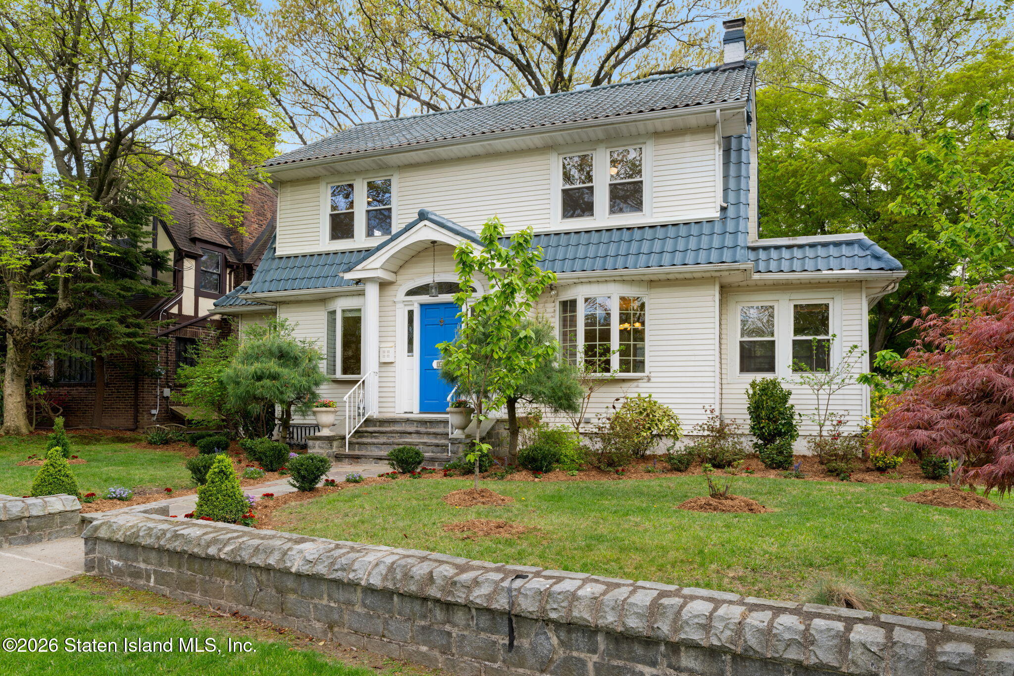 94 Hart Boulevard Image 3