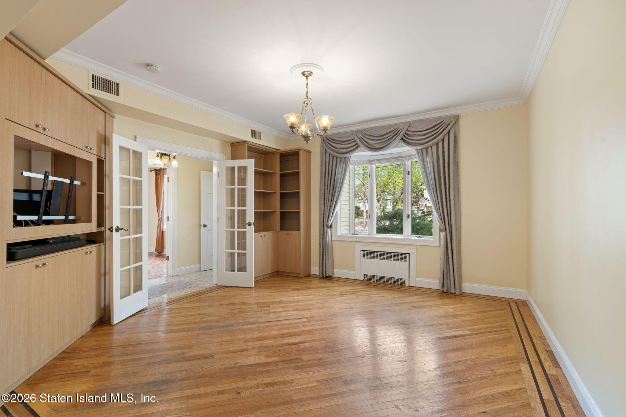94 Hart Boulevard, Staten Island, NY, 10301 image 11
