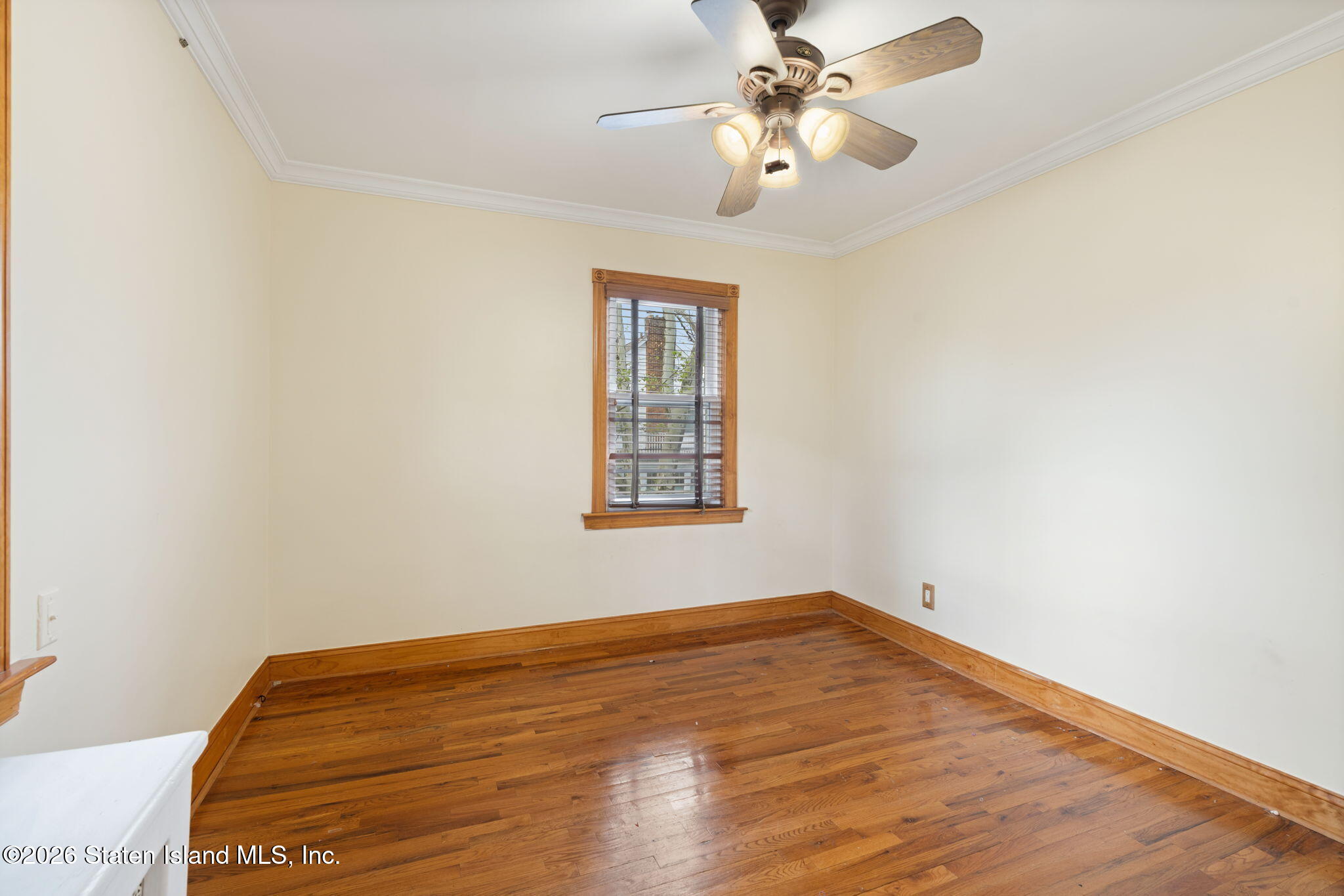 94 Hart Boulevard, Staten Island, NY, 10301 image 32