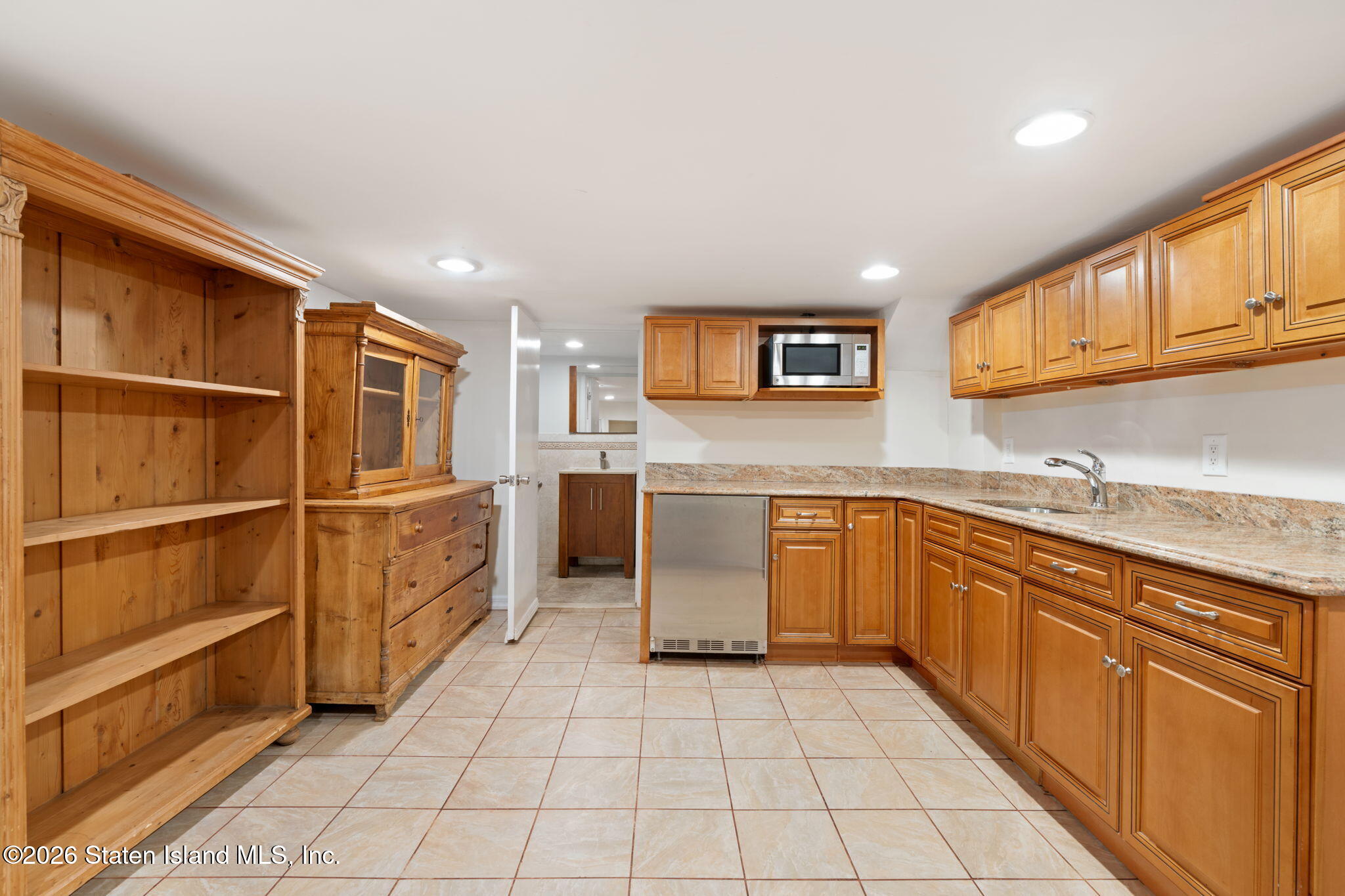 94 Hart Boulevard, Staten Island, NY, 10301 image 43