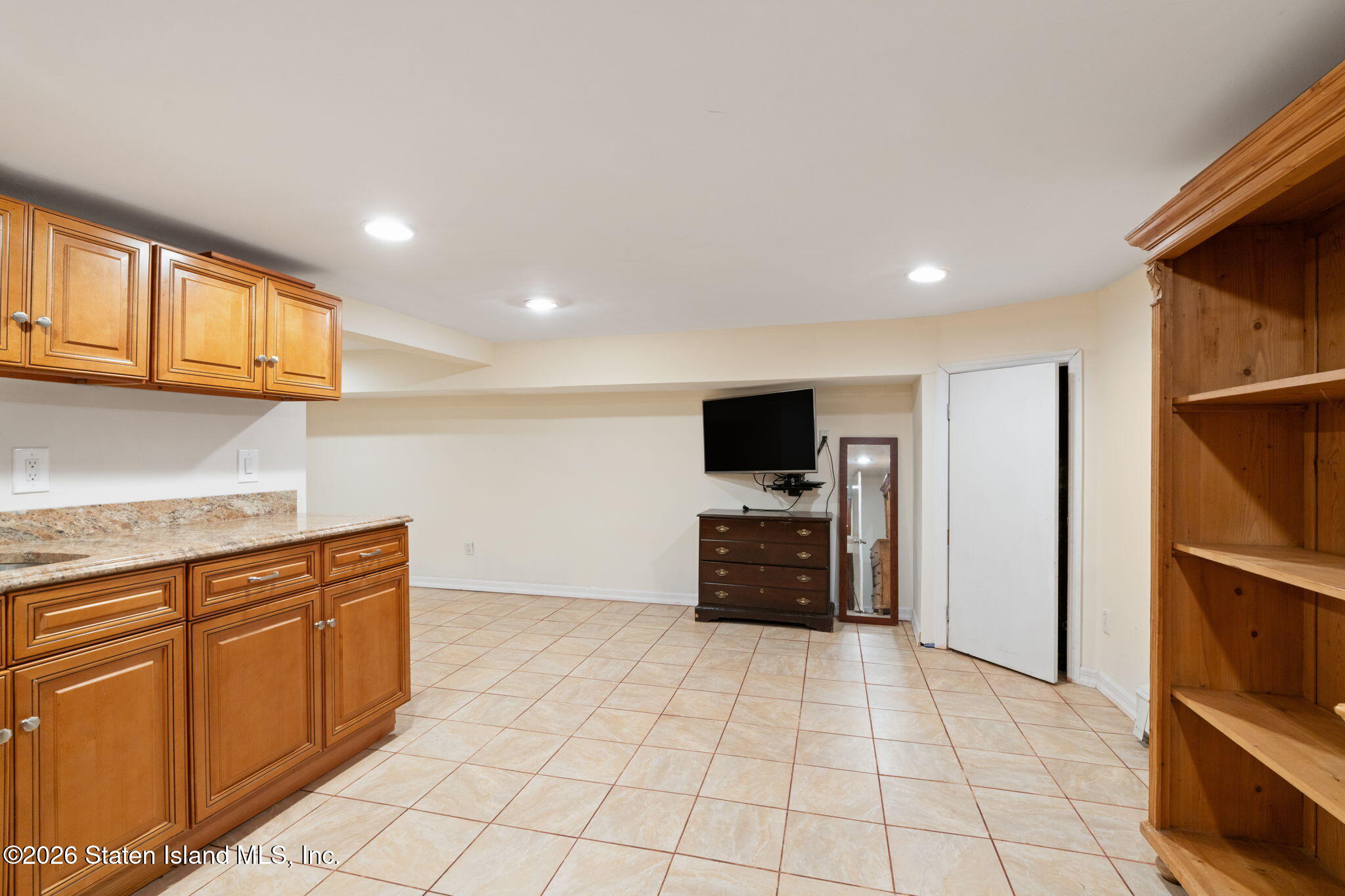 94 Hart Boulevard, Staten Island, NY, 10301 image 44