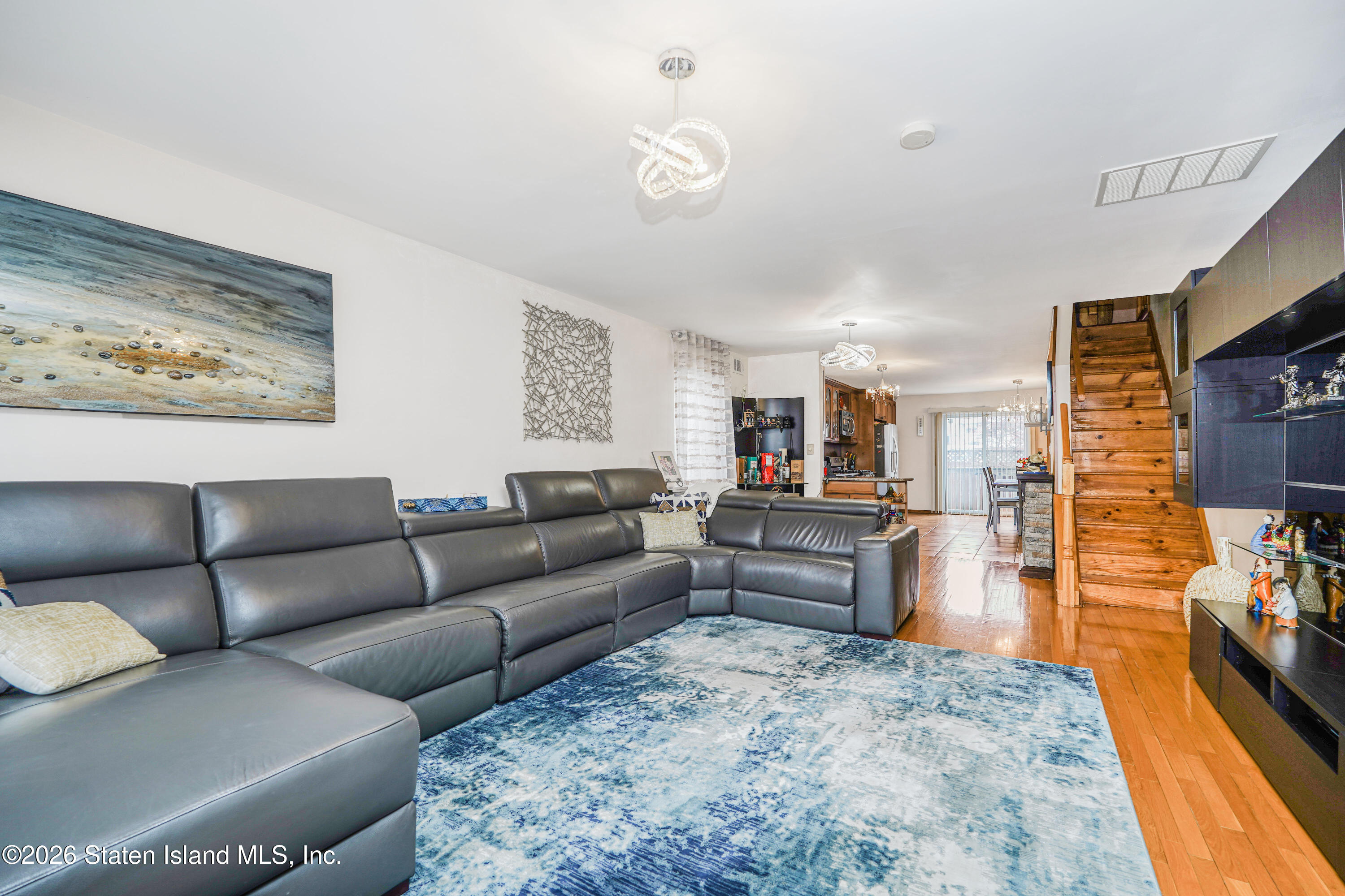 35 Bentley Lane Image 4