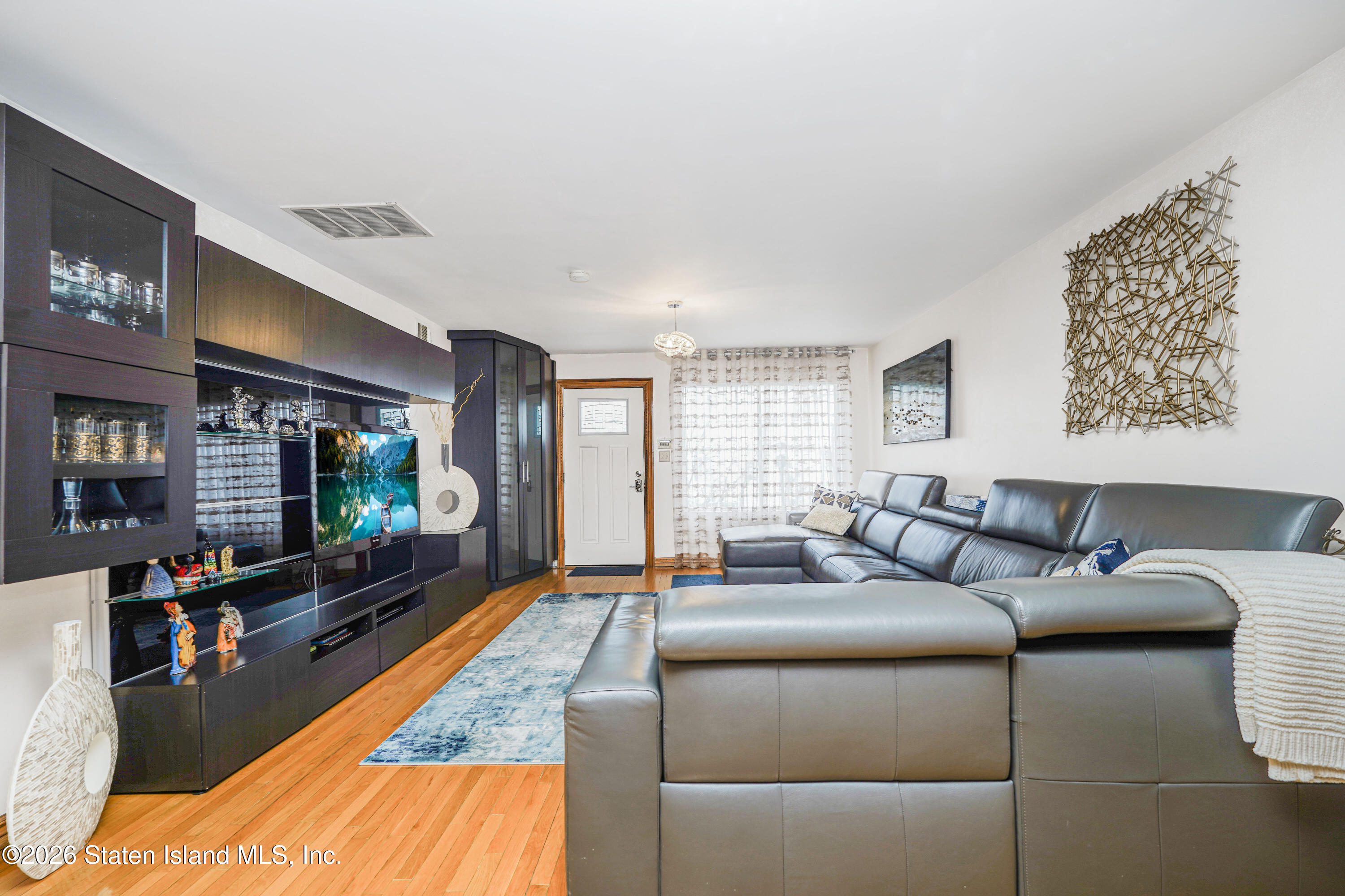 35 Bentley Lane Image 5
