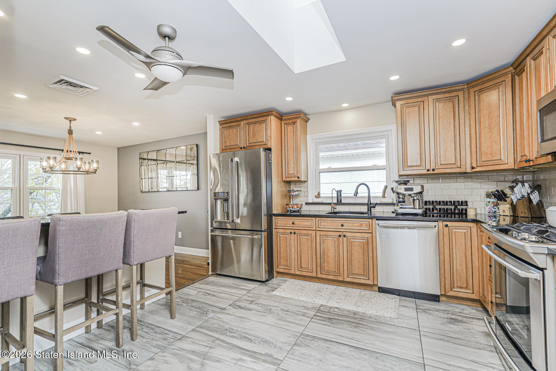 158 Charleston Avenue, Staten Island, NY, 10309 image 12