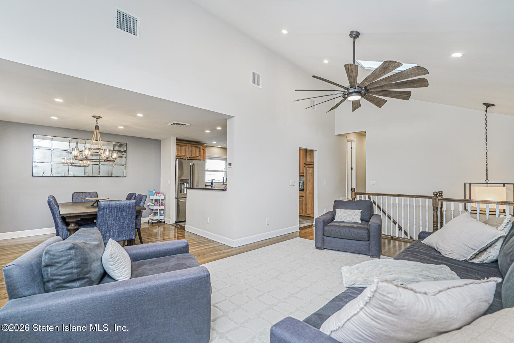 158 Charleston Avenue Image 5