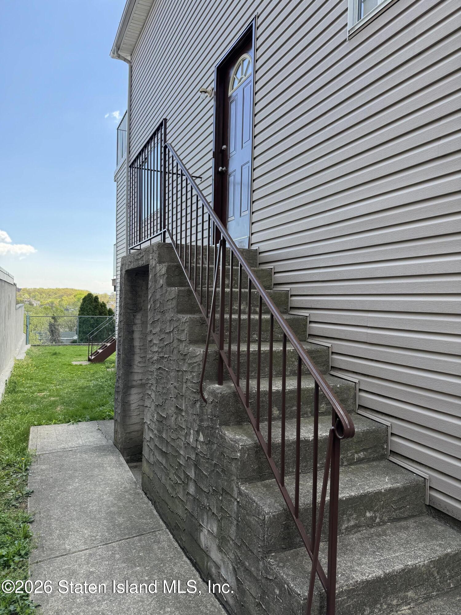 71 Starbuck Street Image 4