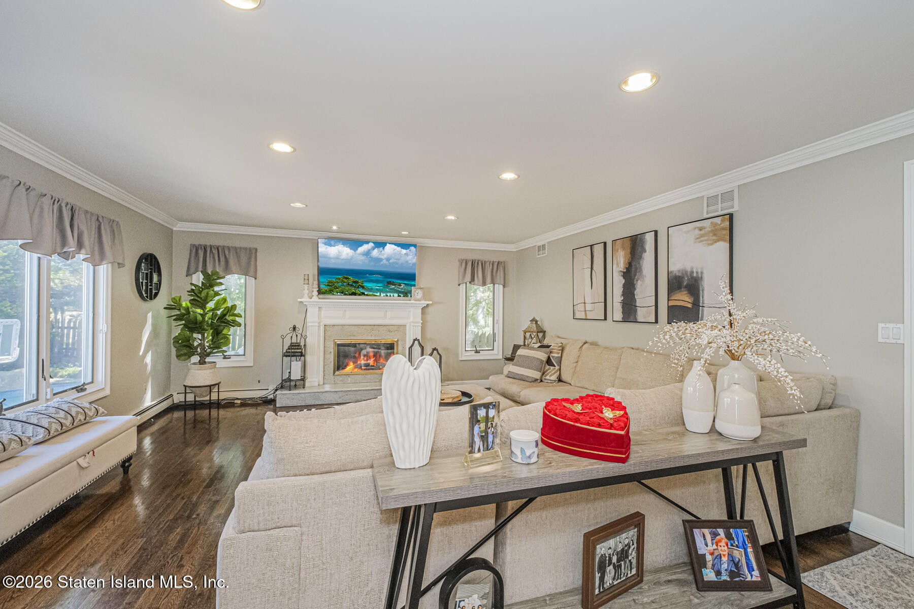 35 Amaron Lane, Staten Island, NY, 10307 image 8