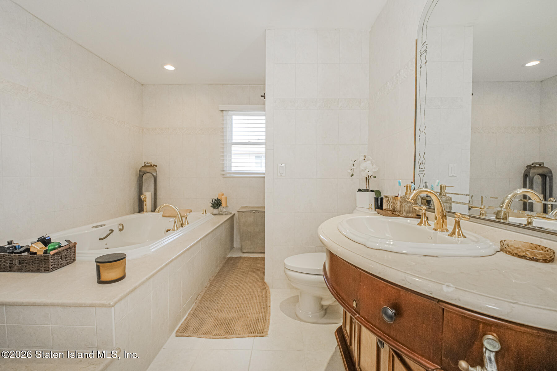 35 Amaron Lane, Staten Island, NY, 10307 image 23