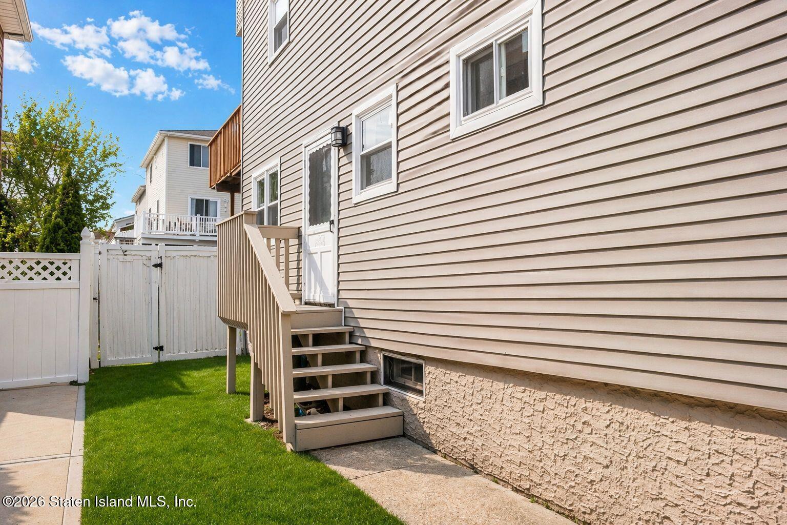 75 Villa Nova Street Image 3