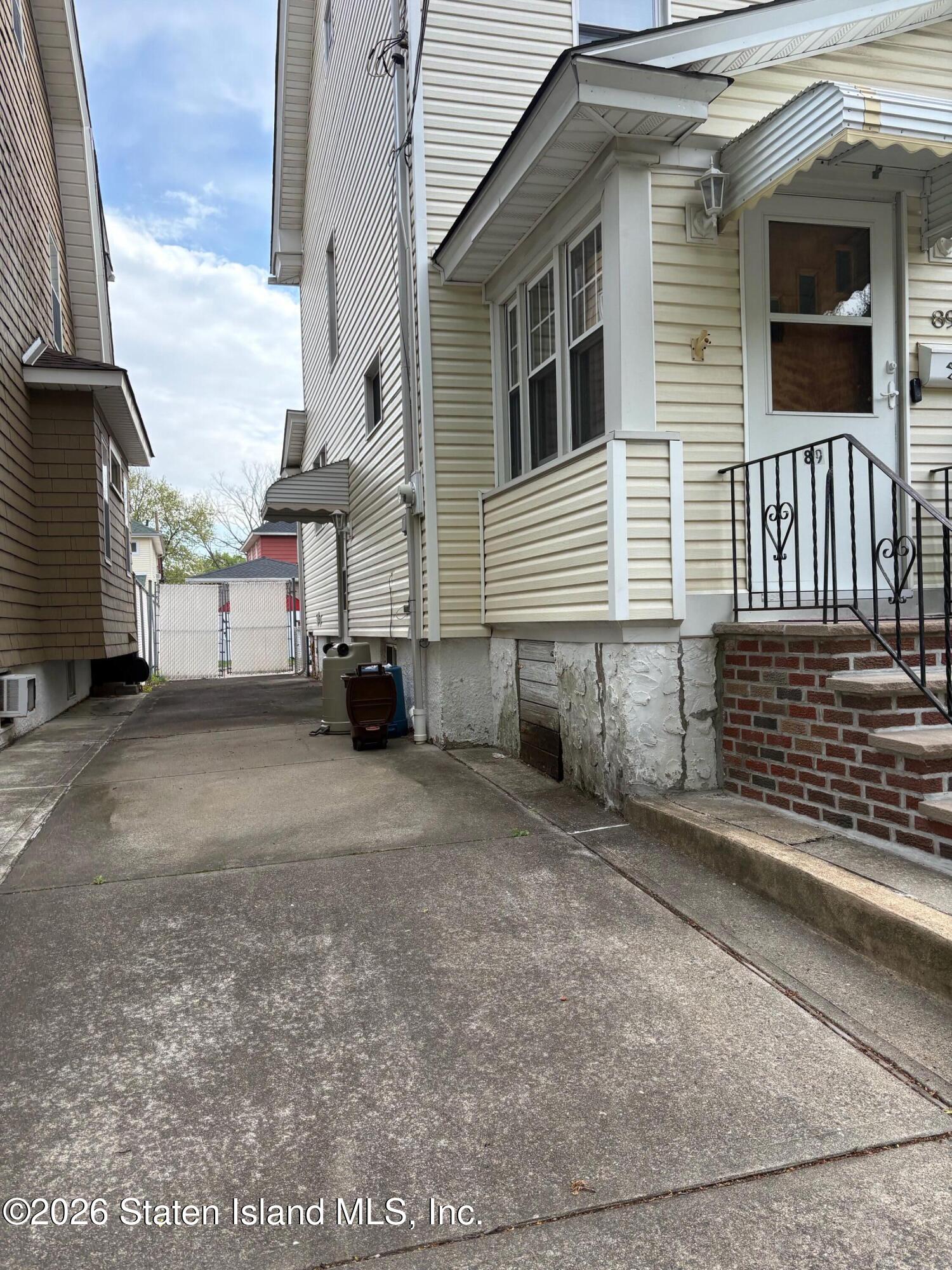 89 Burnside Avenue Image 2