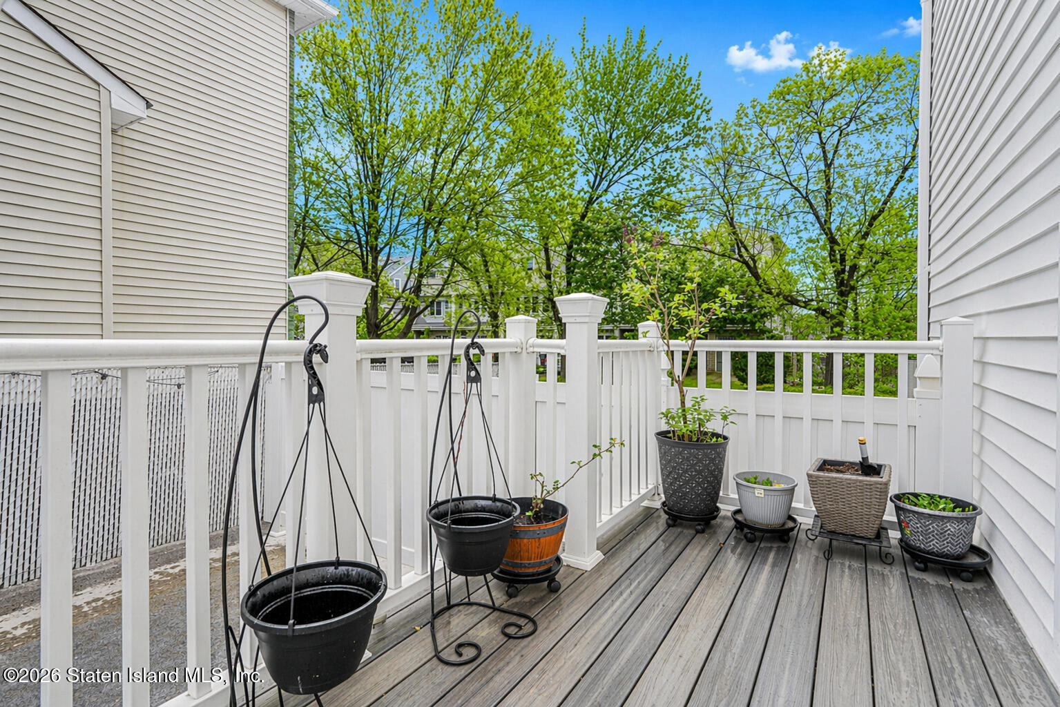 68 Eltingville Boulevard Image 4