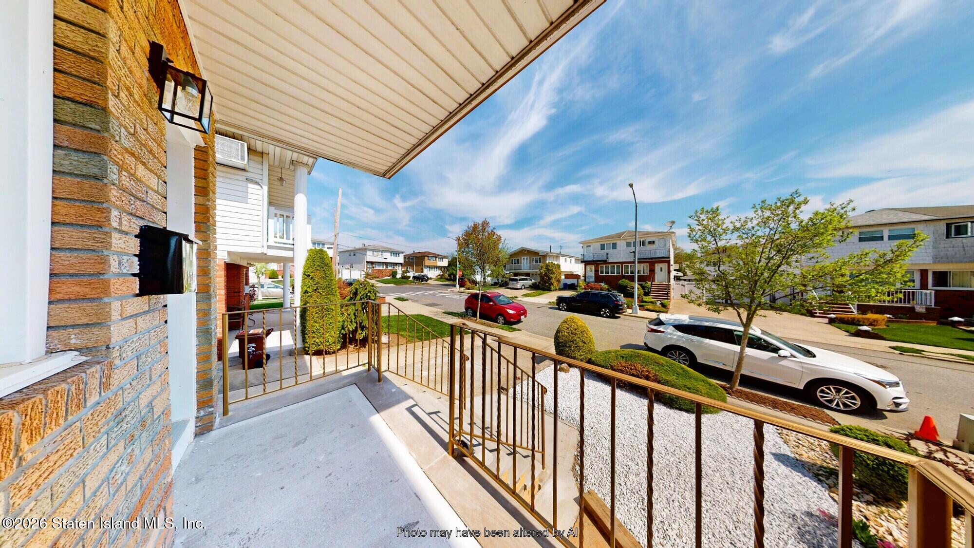 8 Thayer Place Image 2