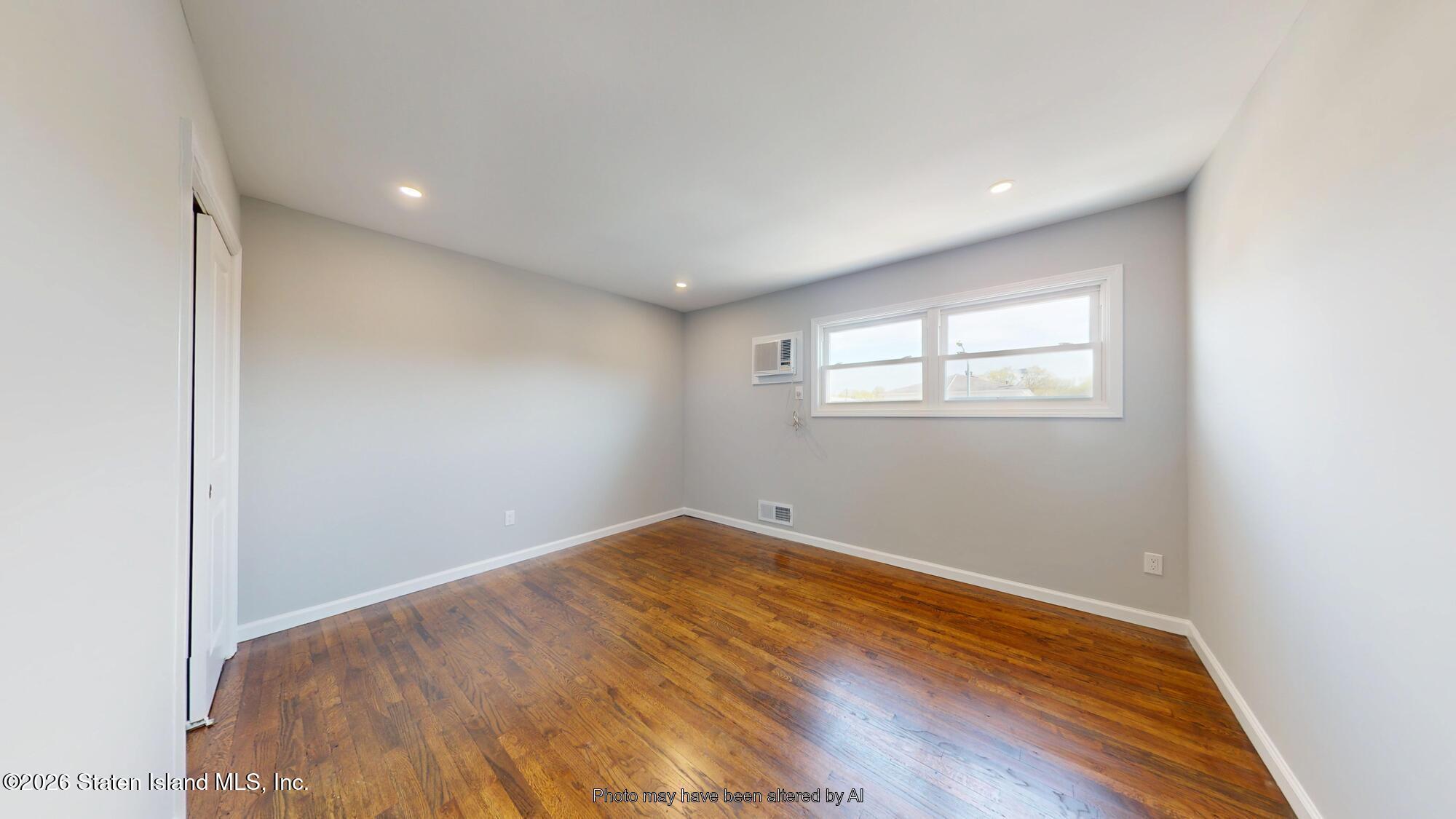 8 Thayer Place, Staten Island, NY, 10306 image 15