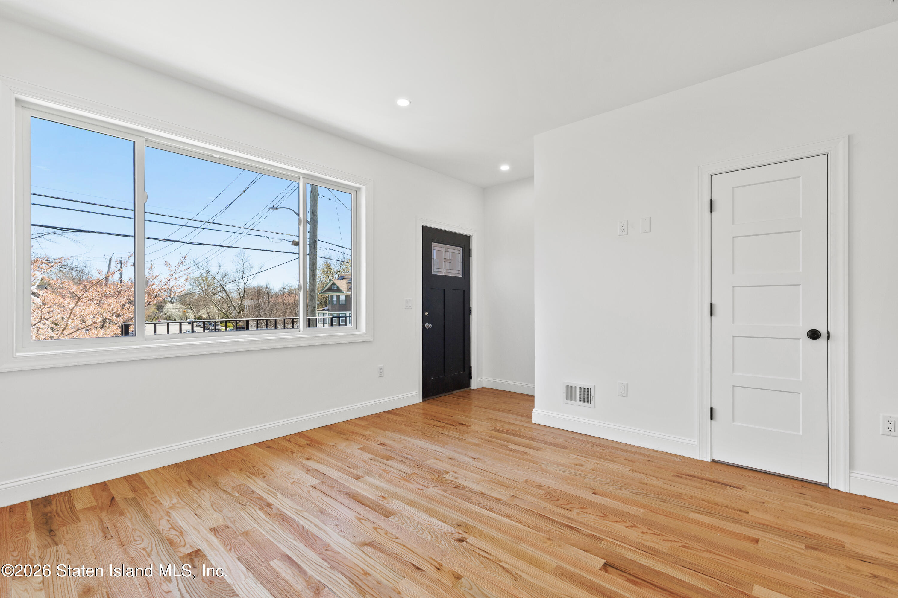 1014 Annadale Road Image 5