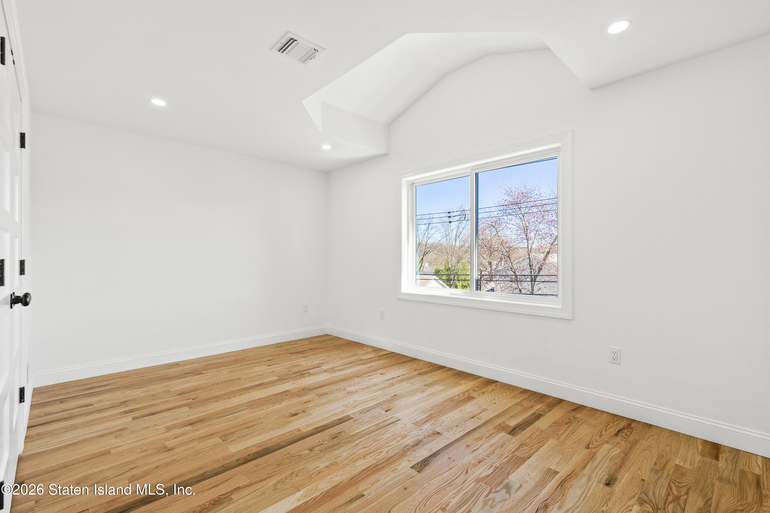 1014 Annadale Road, Staten Island, NY, 10312 image 25
