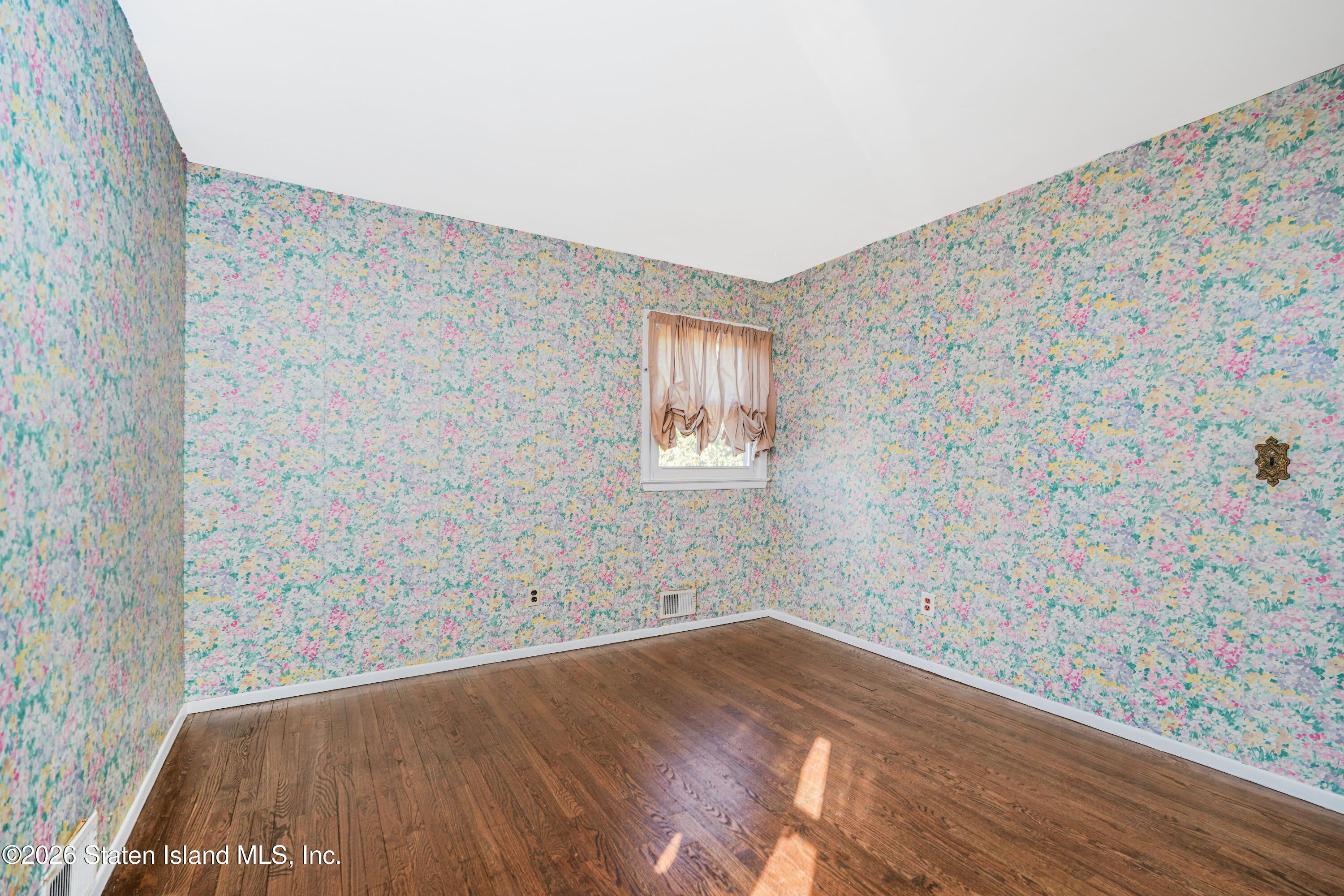 488 Winchester Avenue, Staten Island, NY, 10312 image 17