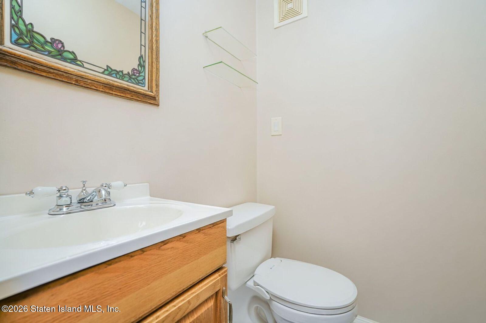 20 Derby Court, Staten Island, NY, 10302 image 7