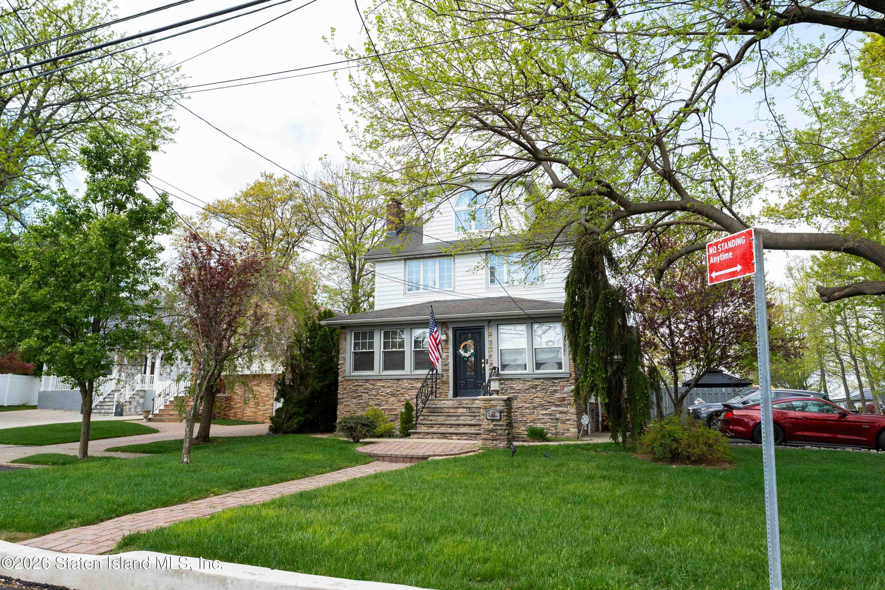 28 Satterlee Street Image 4