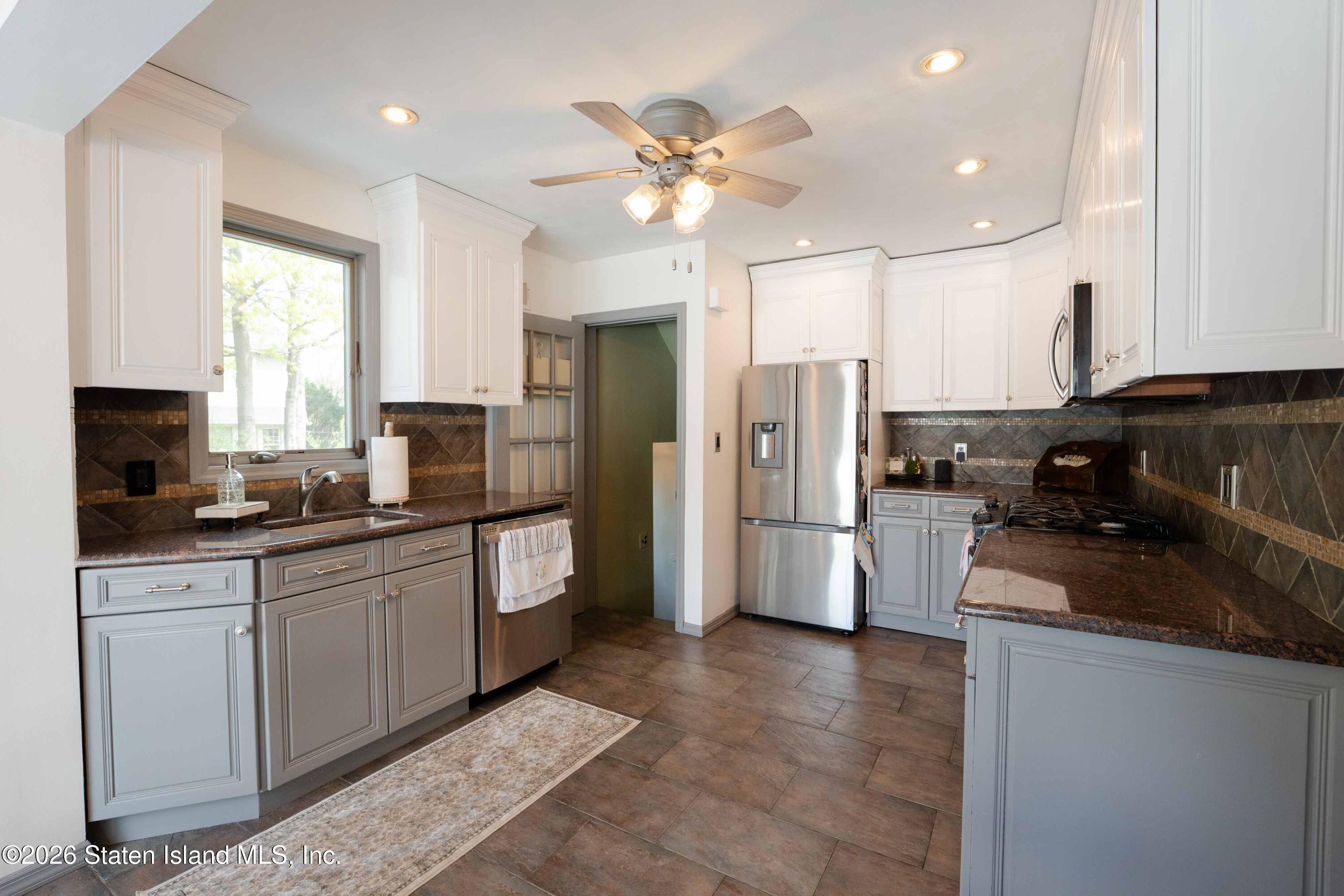 28 Satterlee Street, Staten Island, NY, 10307 image 22