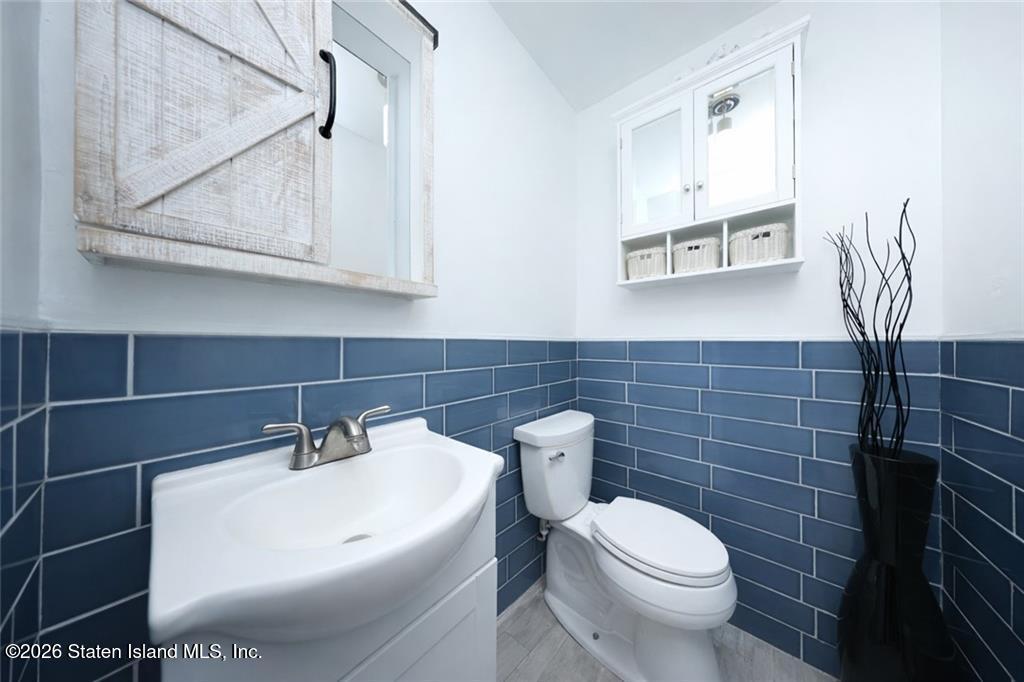 25 Poets Circle, Staten Island, NY, 10312 image 13