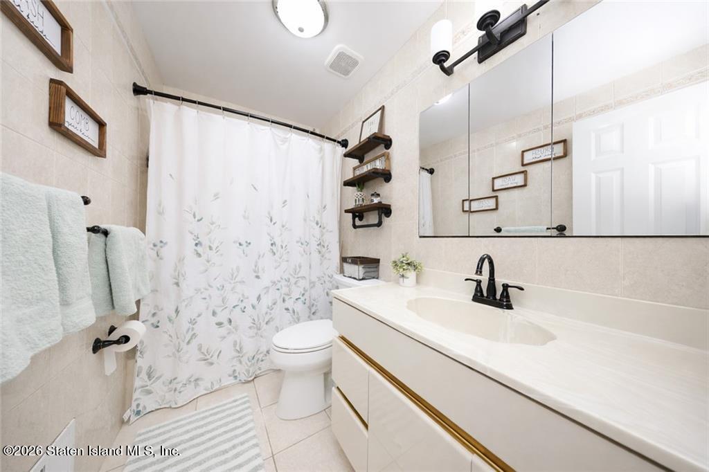 25 Poets Circle, Staten Island, NY, 10312 image 17