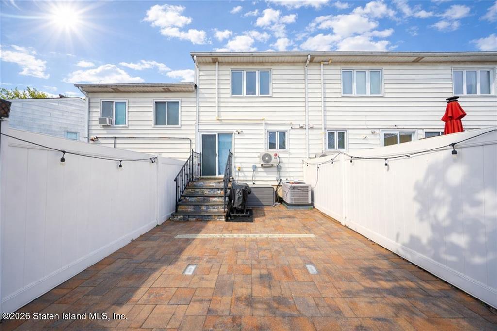25 Poets Circle, Staten Island, NY, 10312 image 23