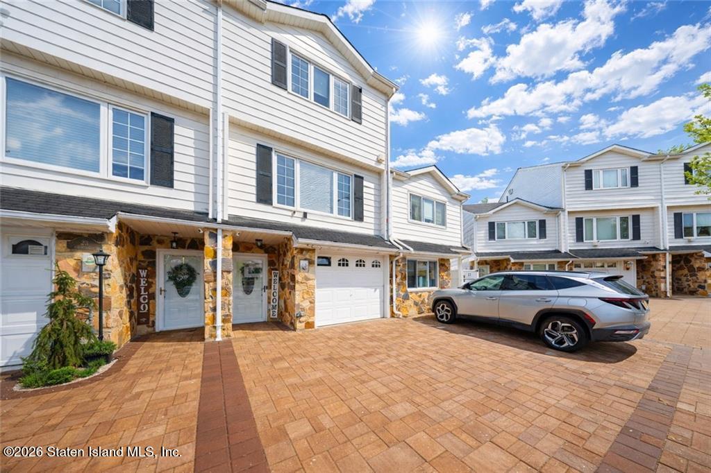 25 Poets Circle, Staten Island, NY, 10312 image 29