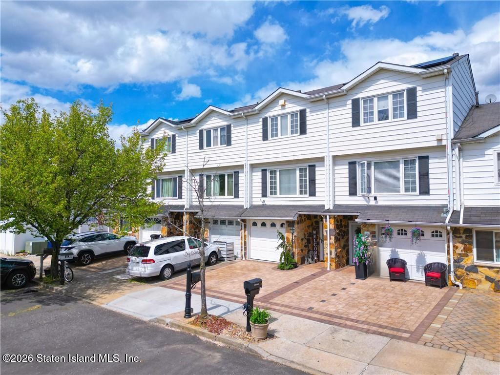 25 Poets Circle, Staten Island, NY, 10312 image 30