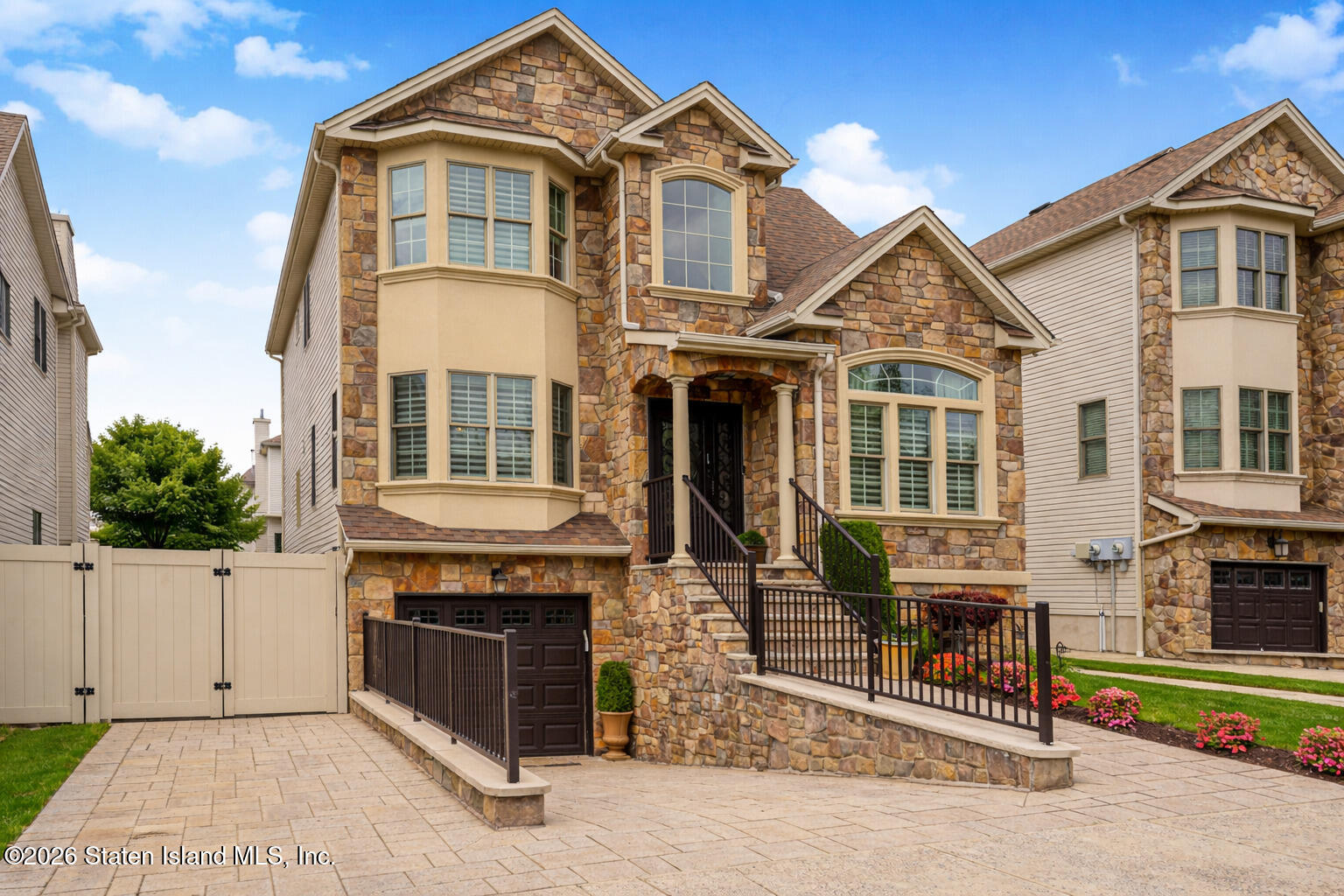 86 W Castor Place Image 2