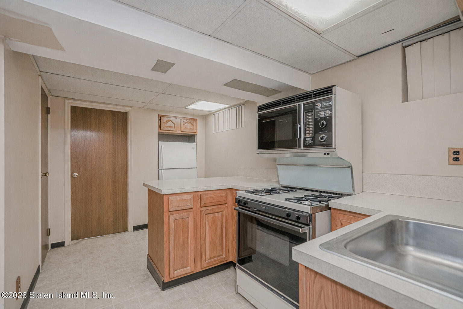 6318 23rd Avenue, Brooklyn, NY, 11204 image 31