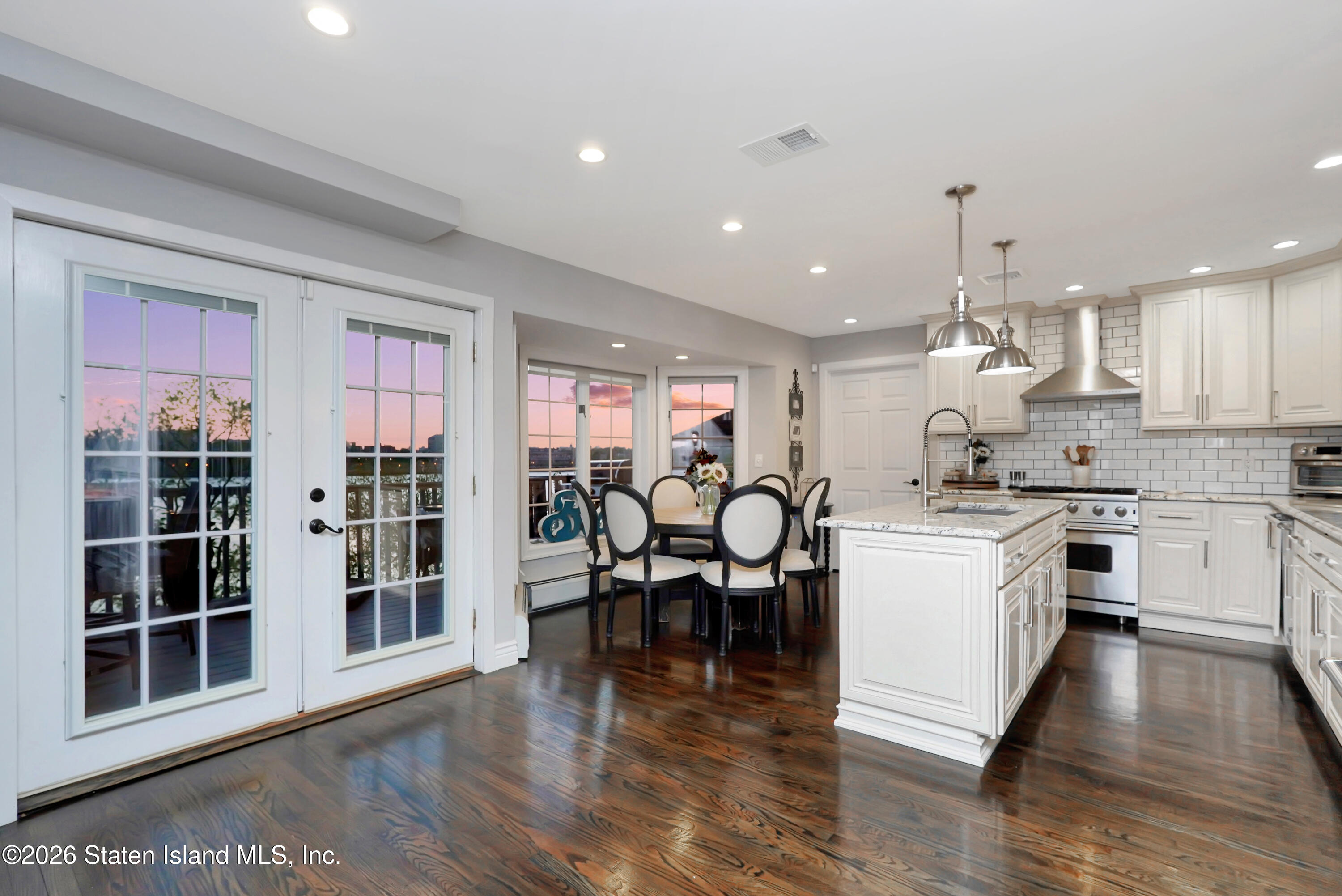 18 Wards Point Avenue, Staten Island, NY, 10307 image 7