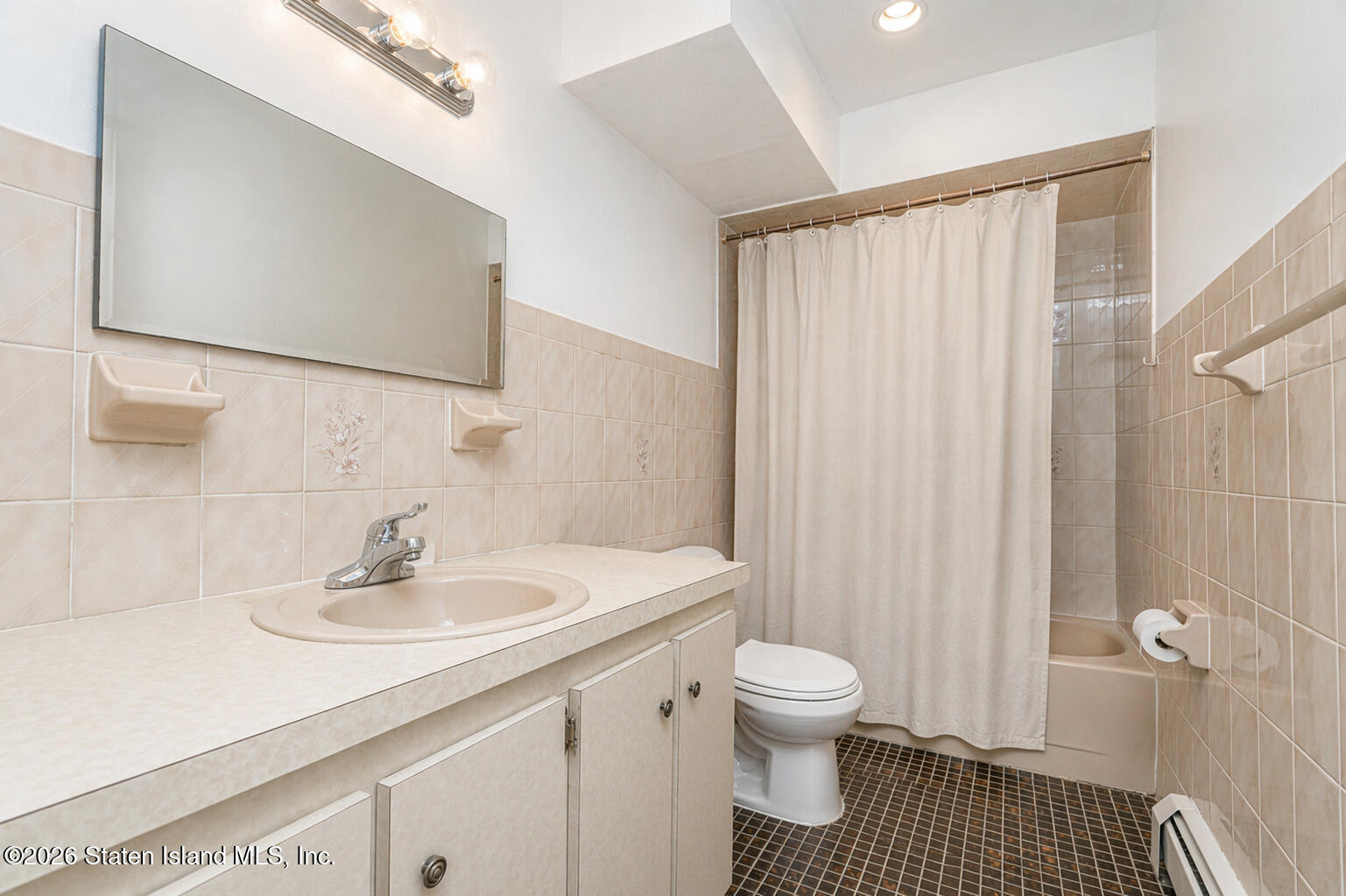 176 Quintard Street, Staten Island, NY, 10305 image 32