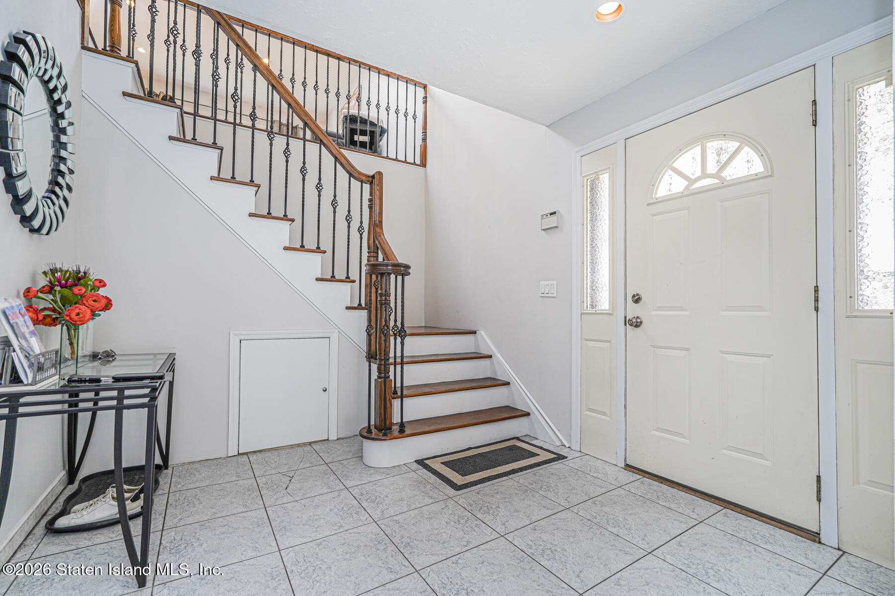 176 Quintard Street Image 4