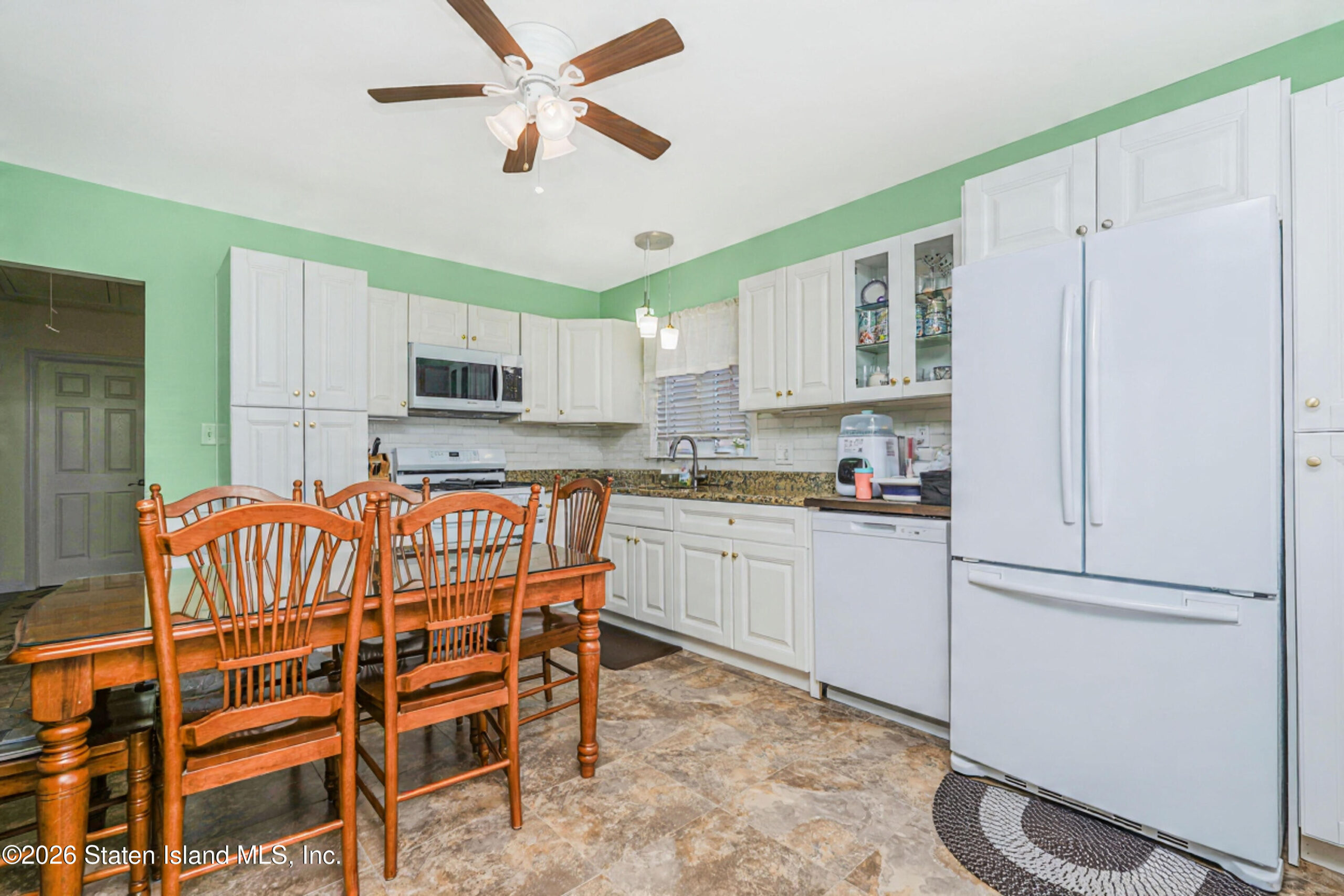 83 Roma Avenue Image 3