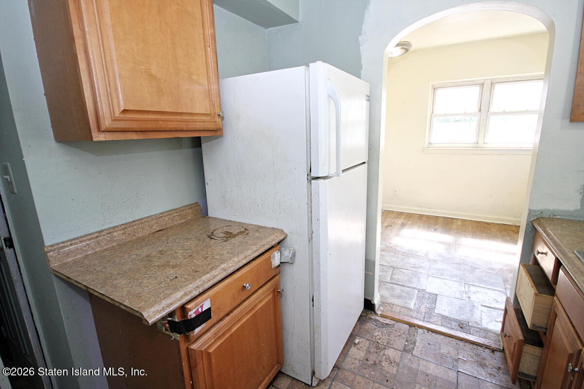 1051 Victory Boulevard, Staten Island, NY, 10301 image 10
