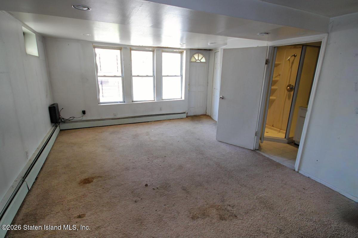1051 Victory Boulevard, Staten Island, NY, 10301 image 17
