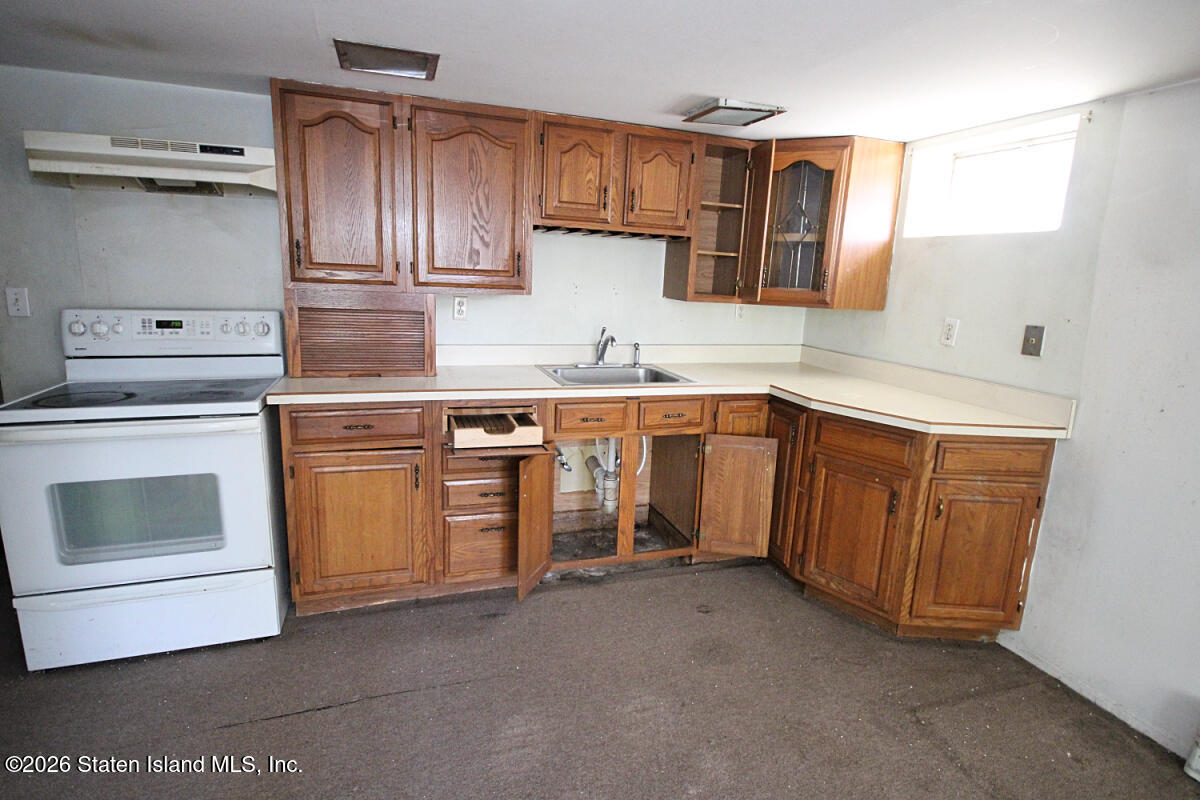 1051 Victory Boulevard, Staten Island, NY, 10301 image 19