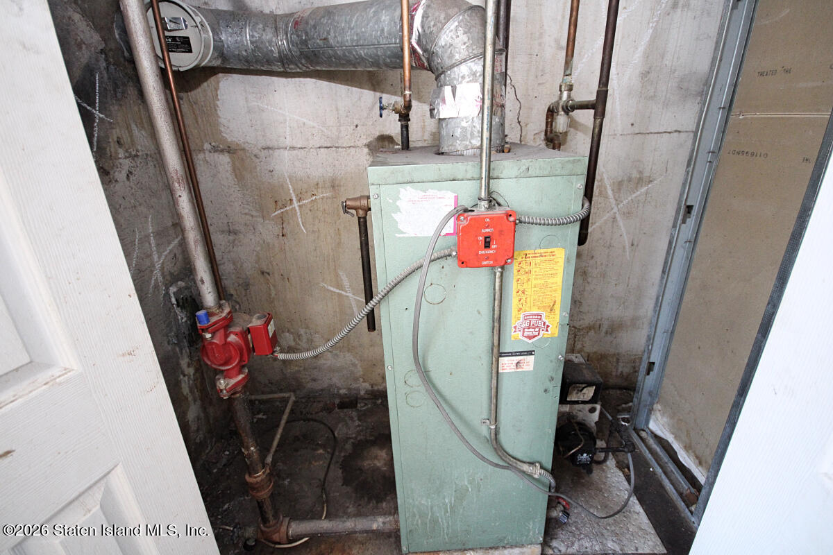 1051 Victory Boulevard, Staten Island, NY, 10301 image 20