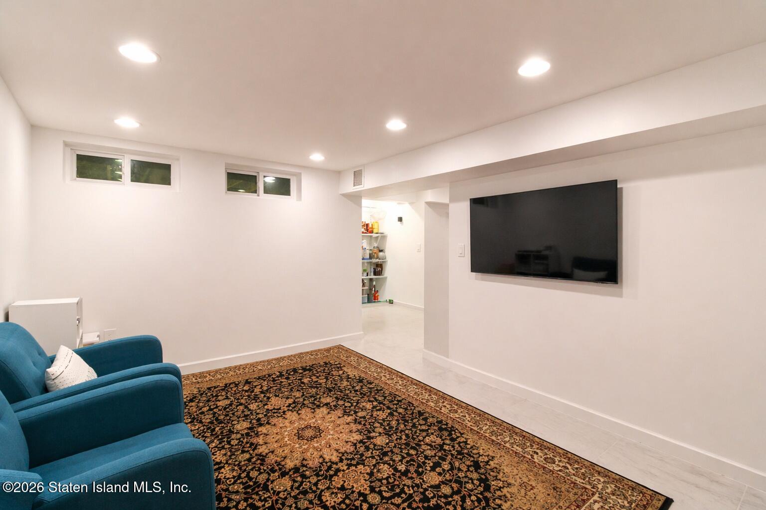 421 Willow Road 2, Staten Island, NY, 10314 image 13