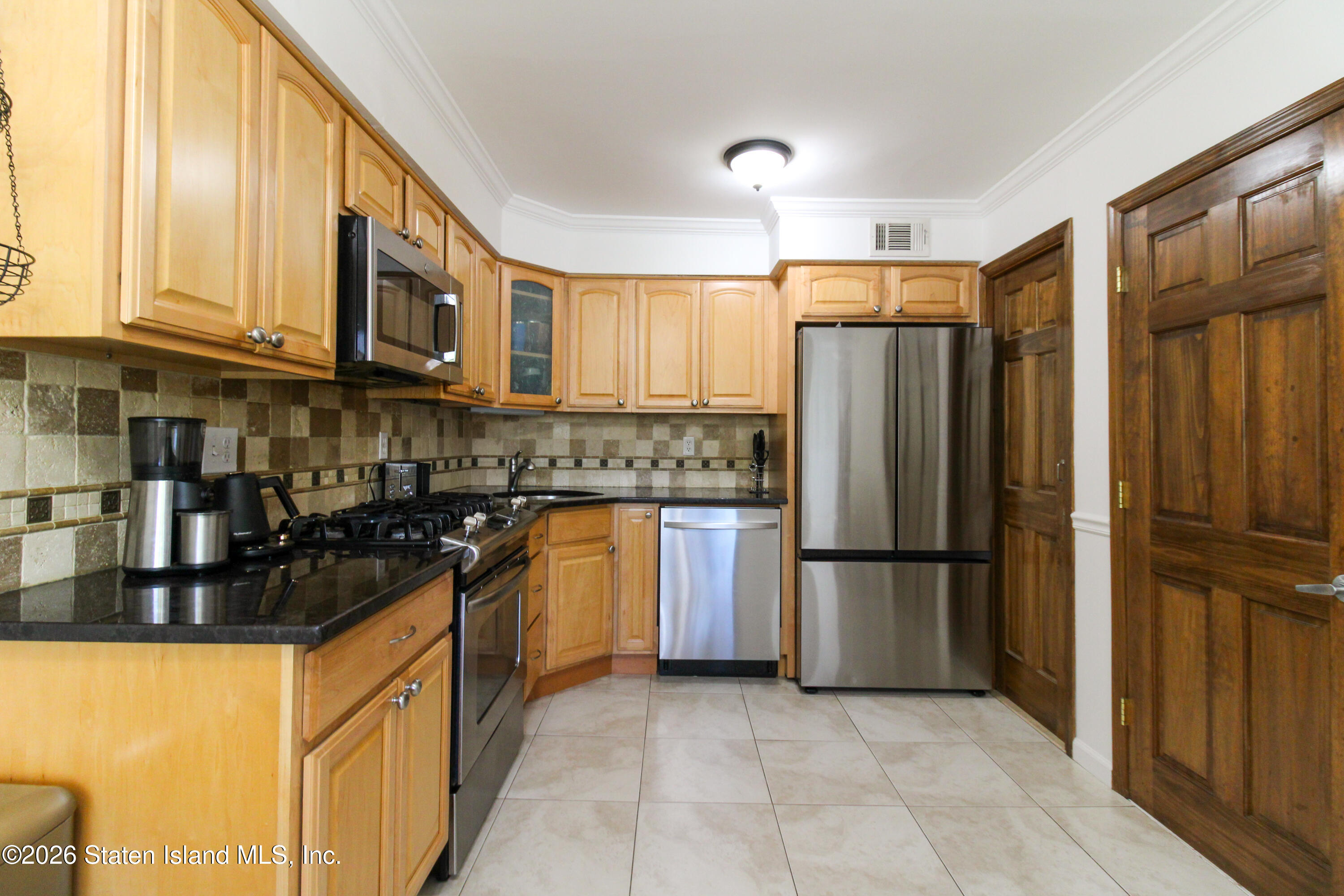 421 Willow Road 2, Staten Island, NY, 10314 image 7