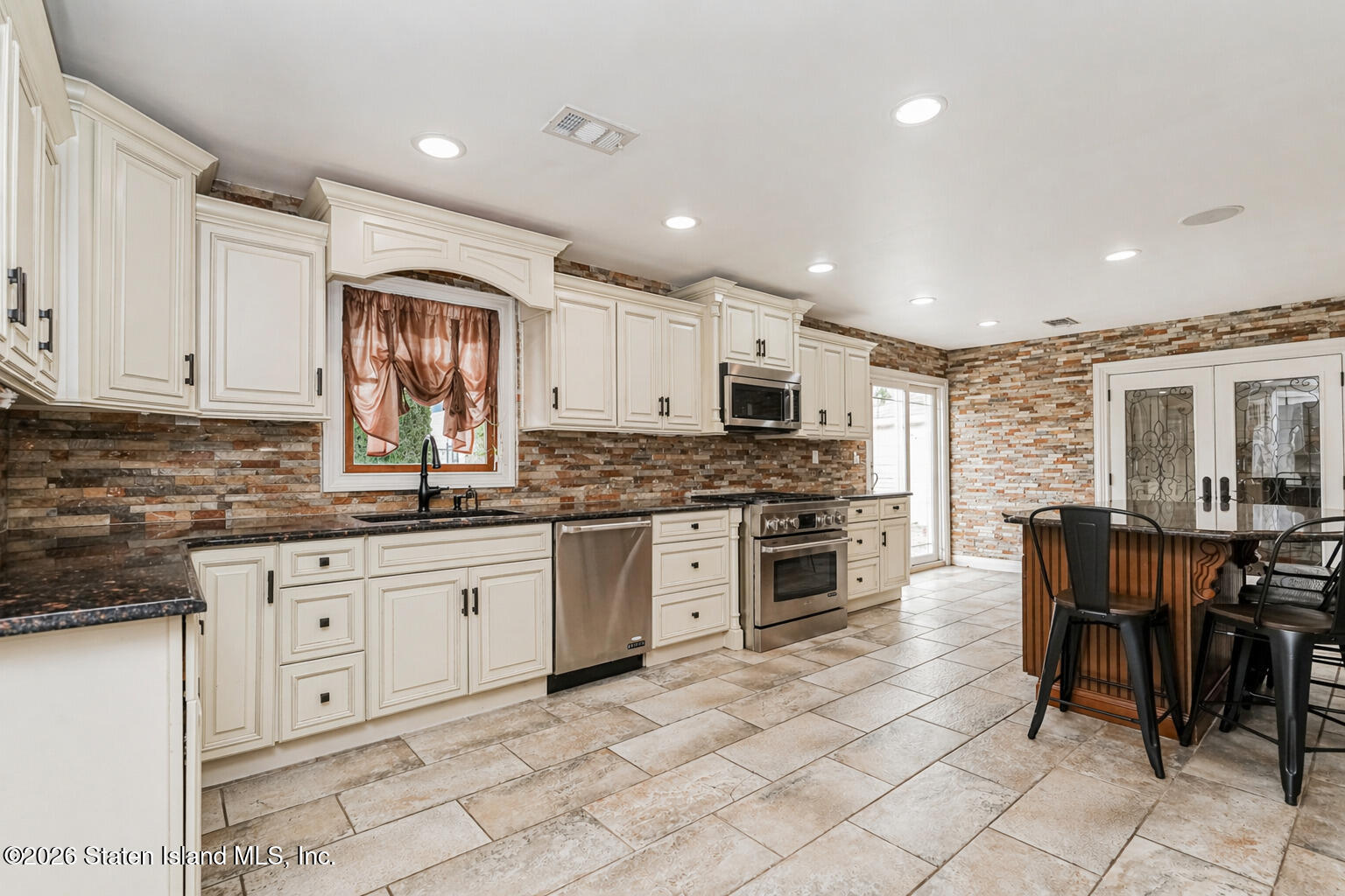 699 Ionia Avenue, Staten Island, NY, 10312 image 18