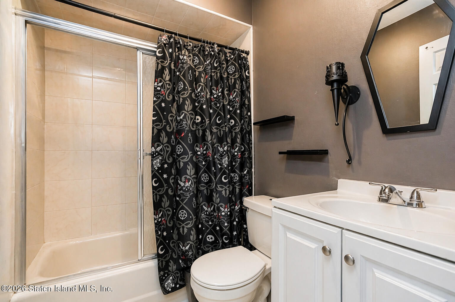 699 Ionia Avenue, Staten Island, NY, 10312 image 51
