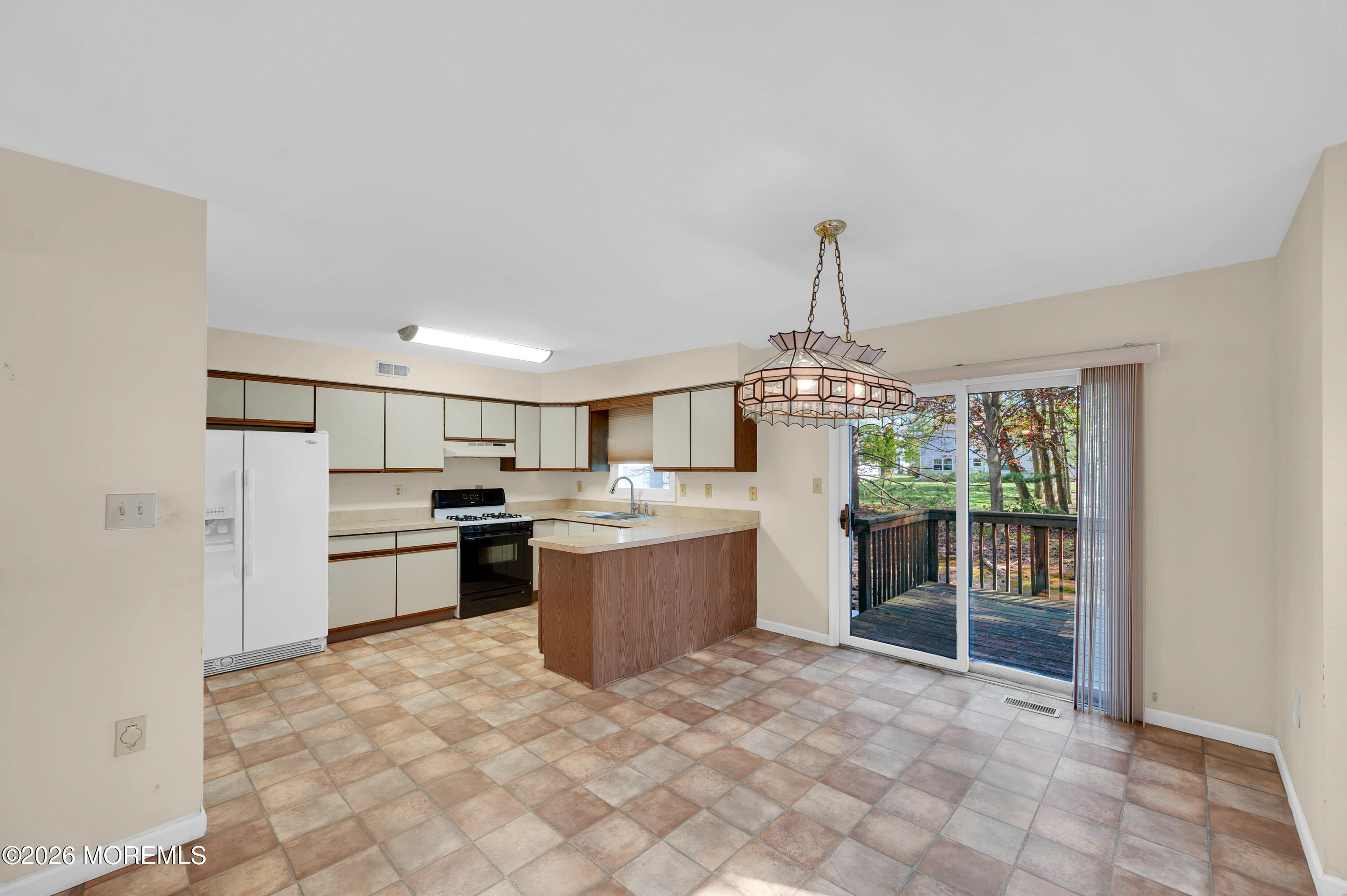 125 Northampton Drive, Holmdel, NJ, 07733 image 8