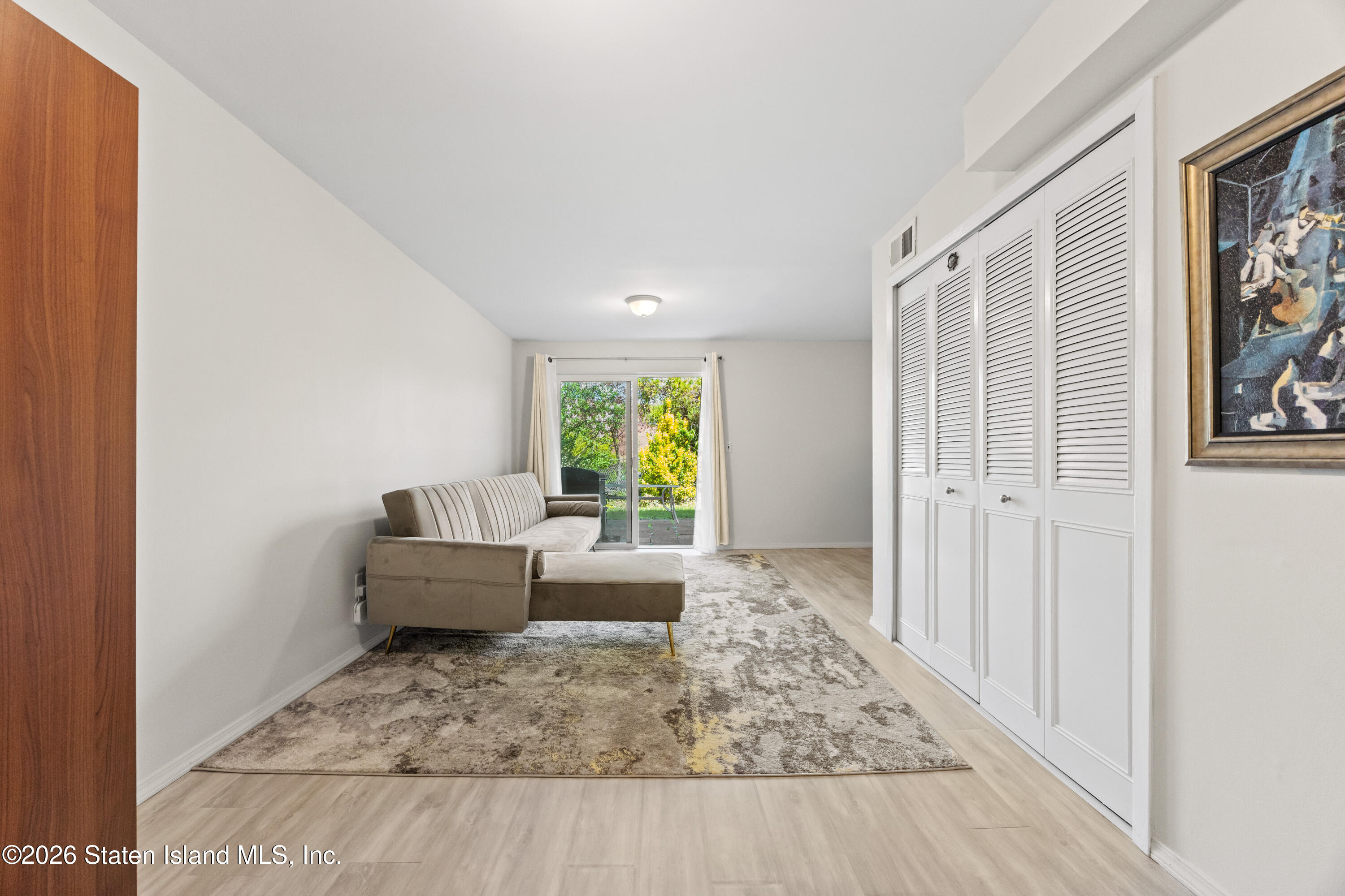 979 W Fingerboard Road, Staten Island, NY, 10304 image 33