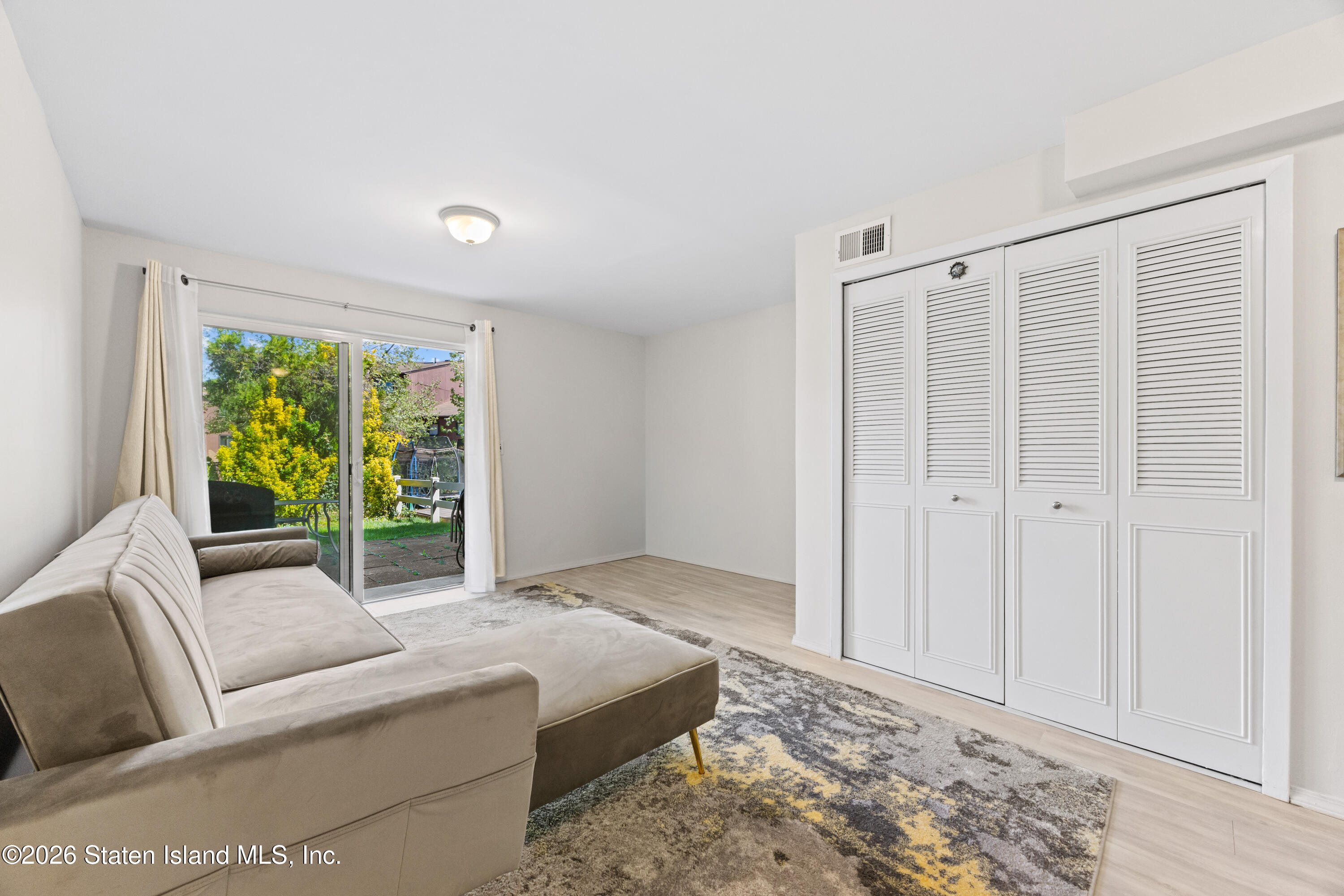 979 W Fingerboard Road, Staten Island, NY, 10304 image 42