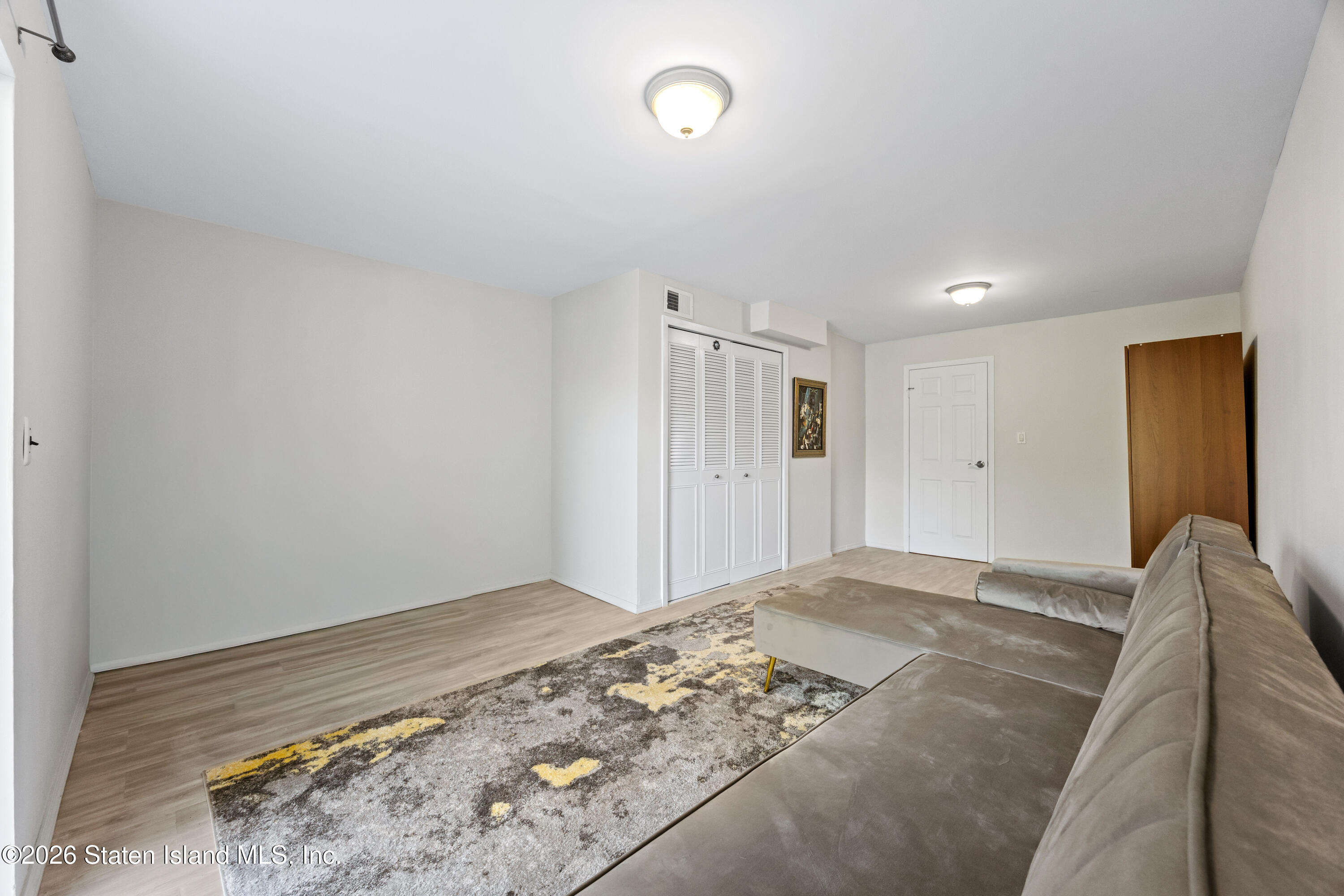 979 W Fingerboard Road, Staten Island, NY, 10304 image 44